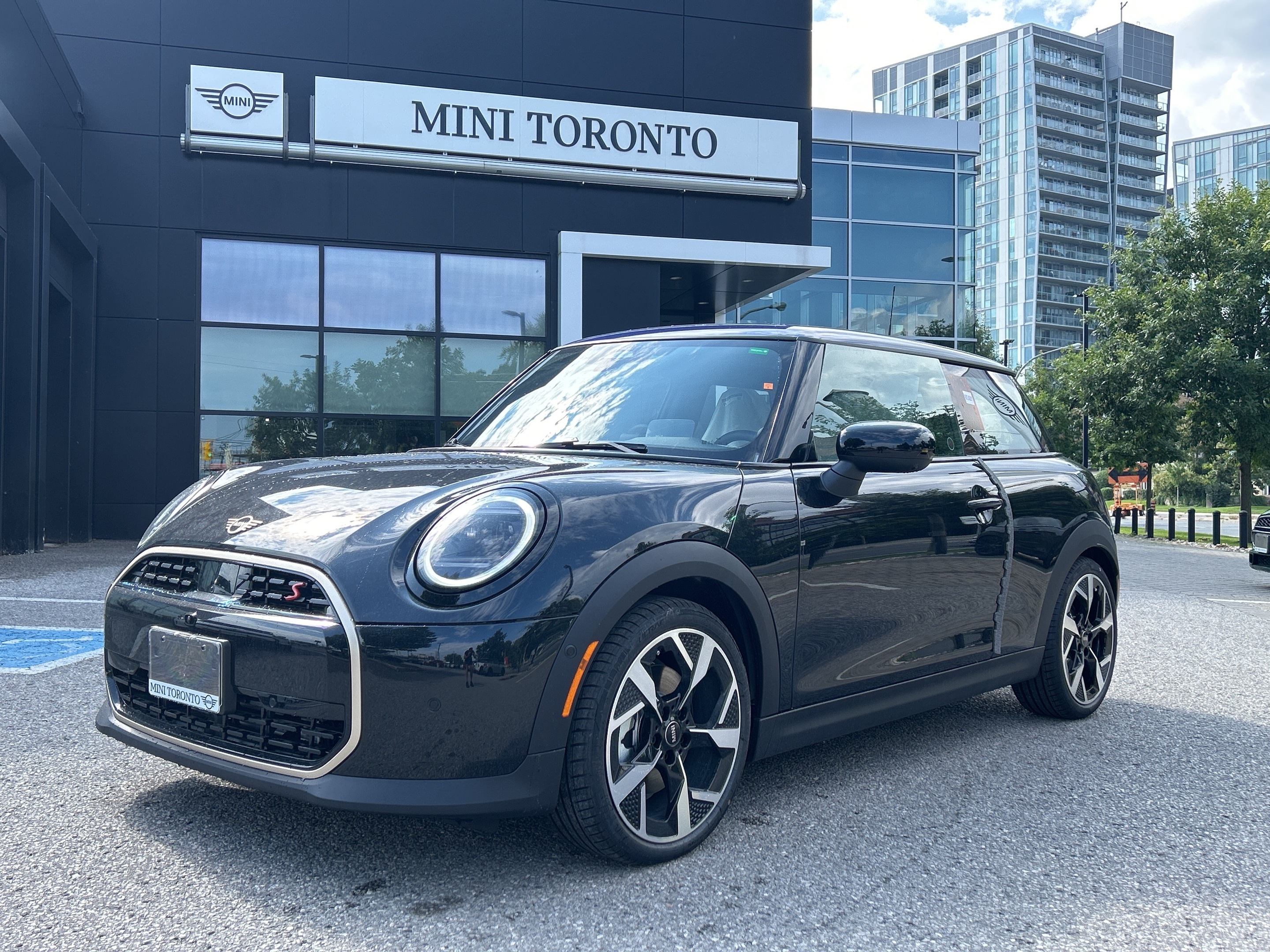 2025 MINI 3 Door Cooper S