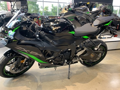 2025 Kawasaki Ninja ZX-6R ABS in Guelph | TWO WHEEL MOTORSPORT