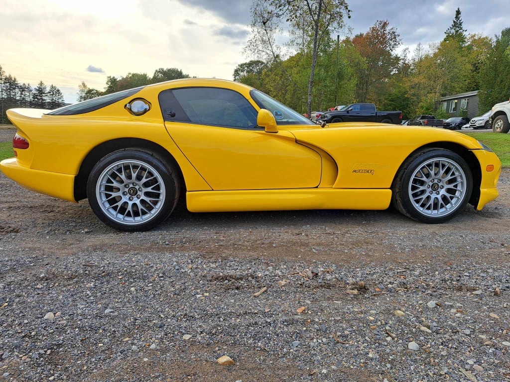 2001 Dodge Viper