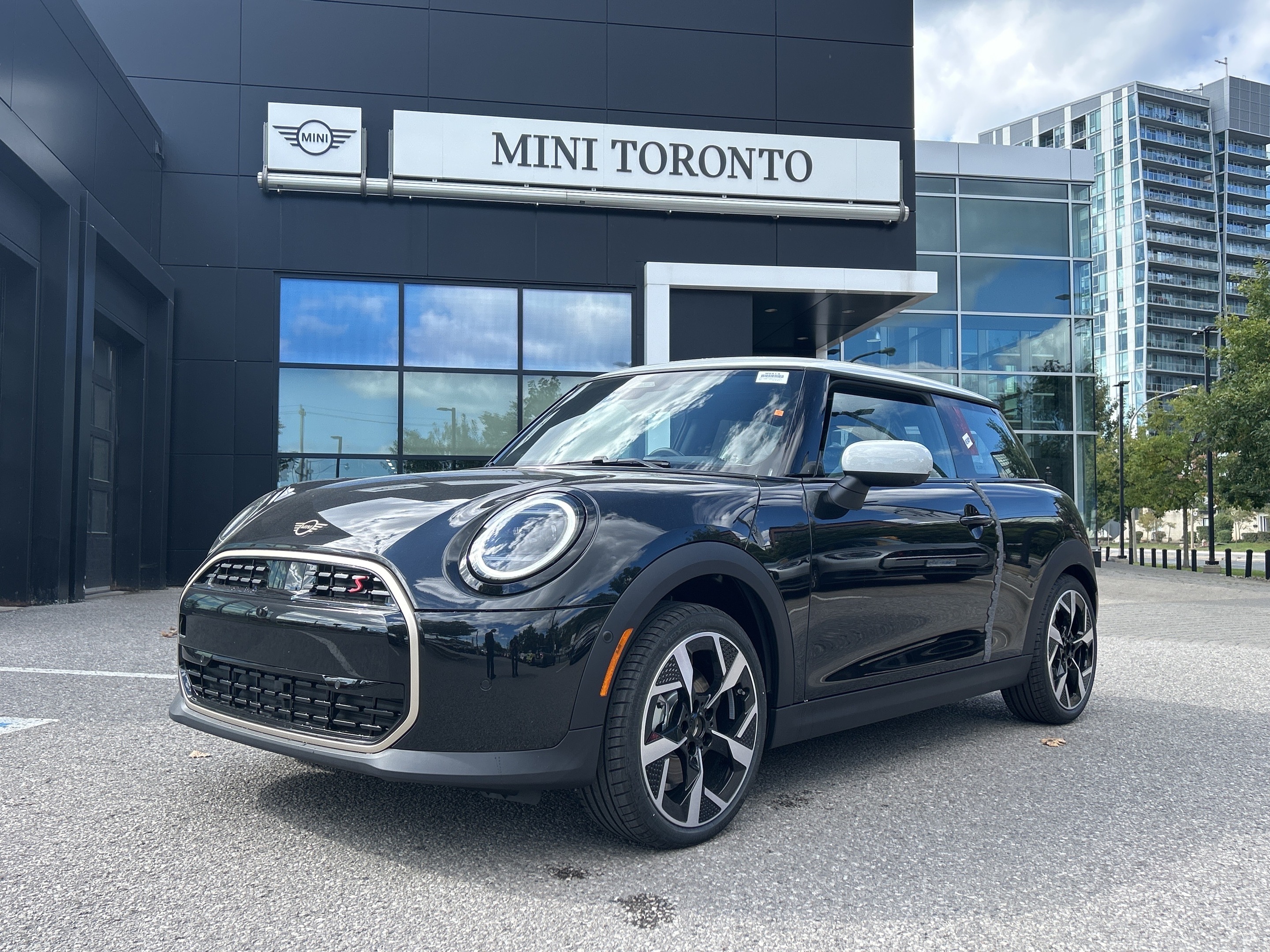 2025 MINI 3 Door Cooper S