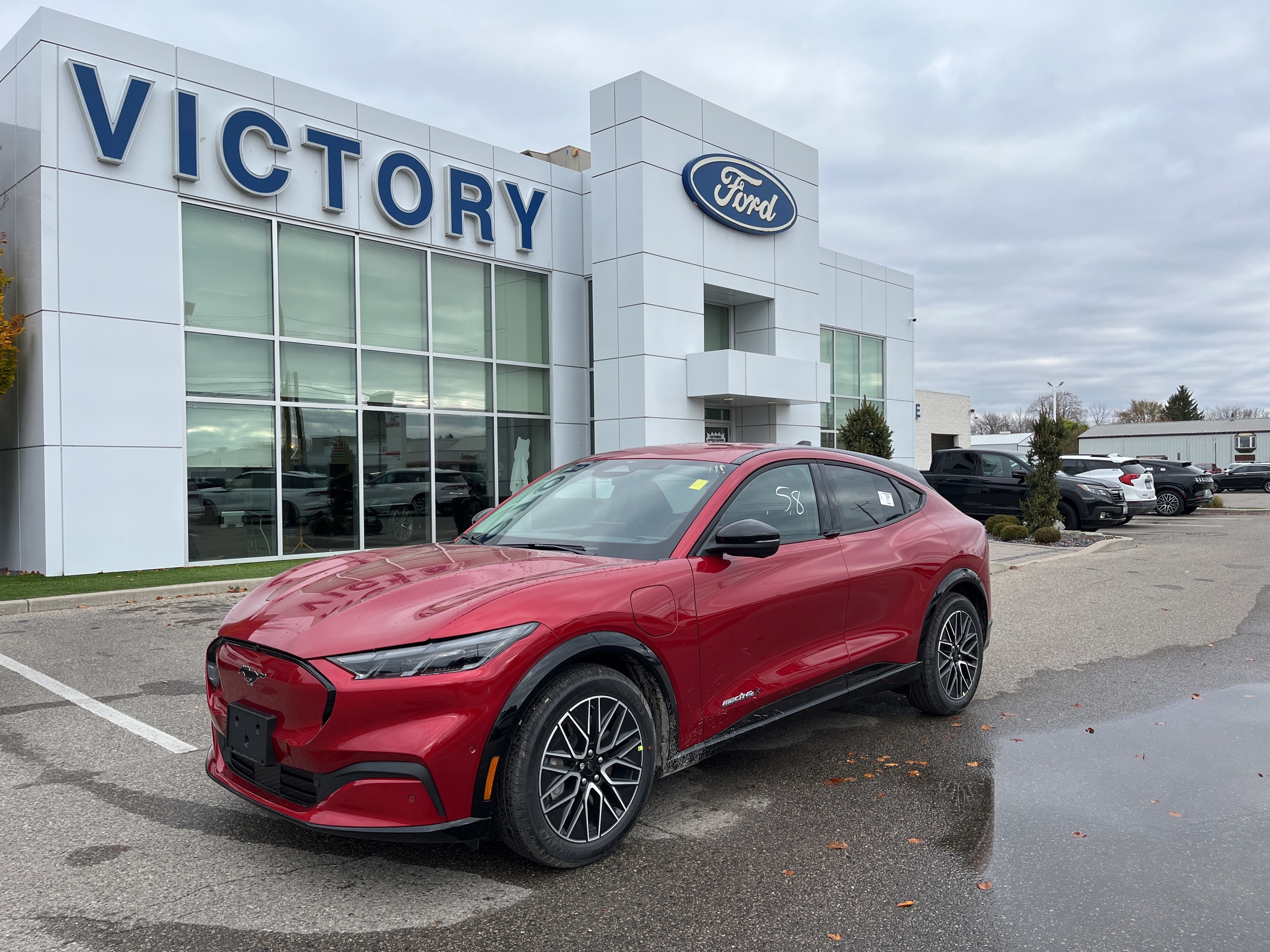 2024 Ford Mustang Mach-E 0% OR $10,000 OFF (SHOWN) + CHARGER INSTALL