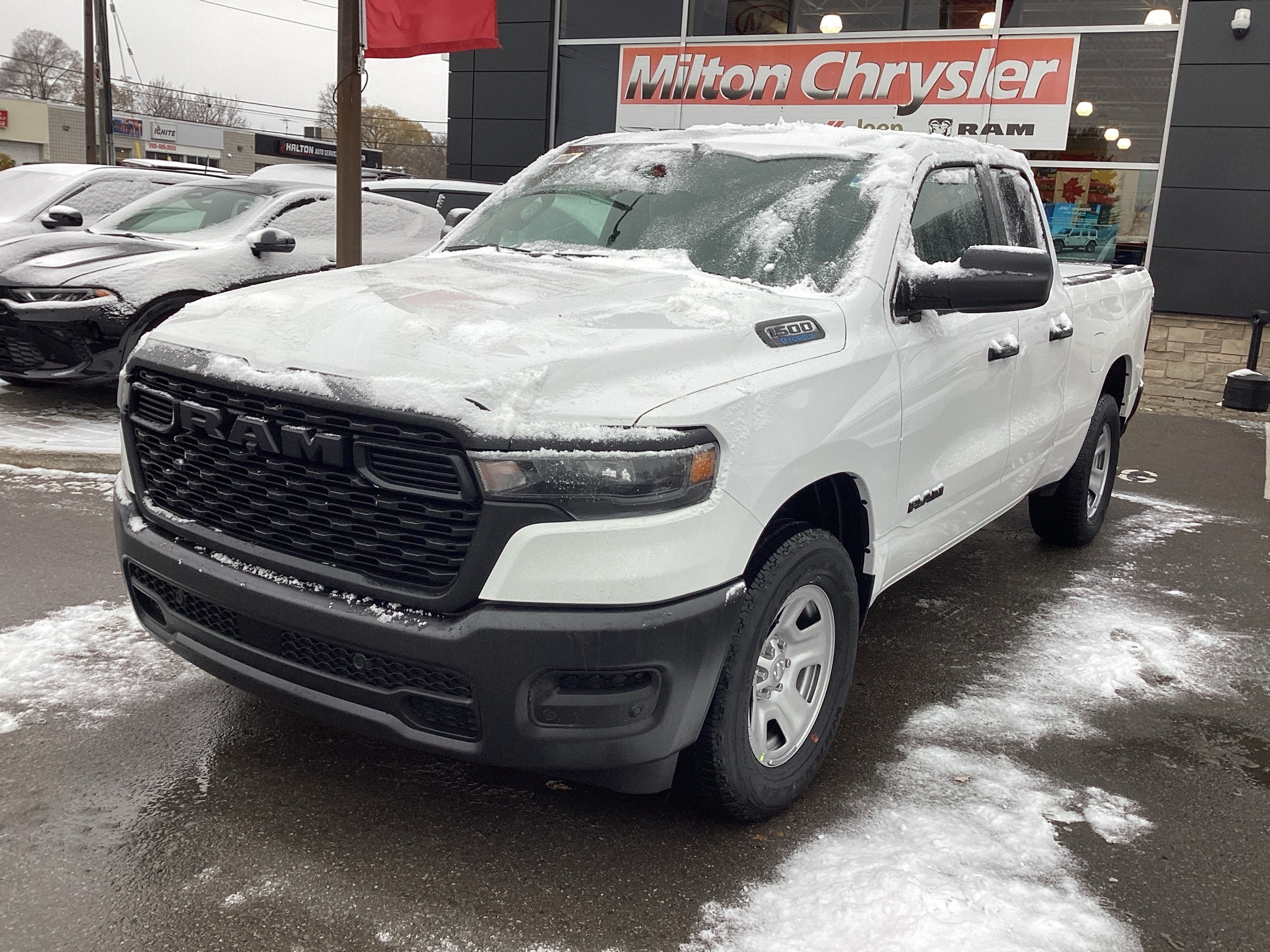 2025 Ram 1500 Tradesman 4x4 Quad Cab, 0% FINANCING AVAILABLE