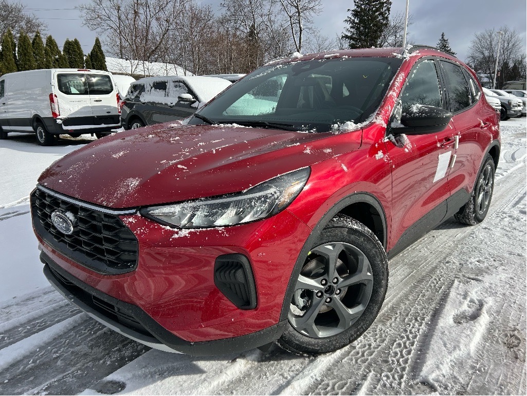 2025 Ford Escape ST-Line Service Loaner 
