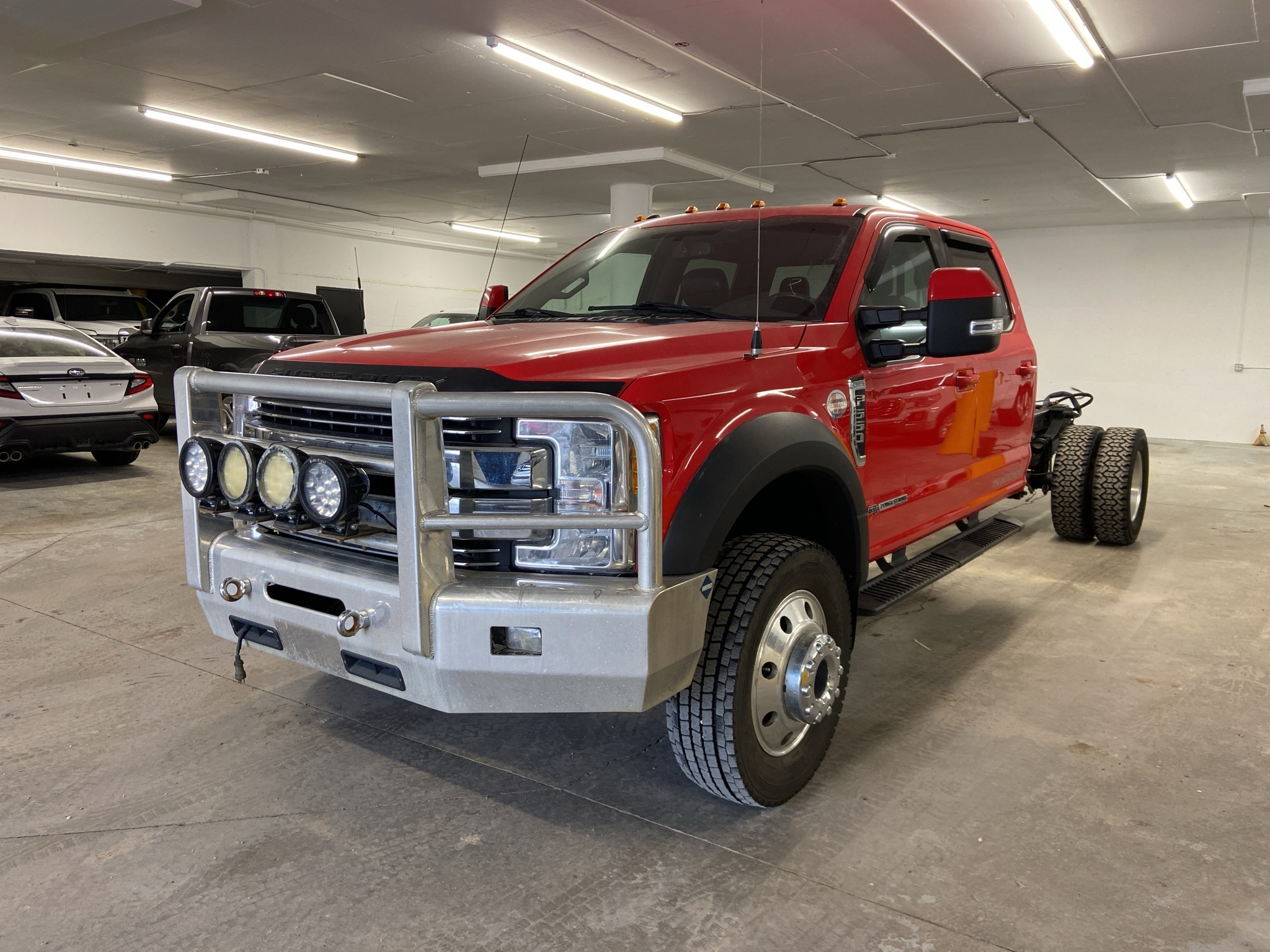 2017 Ford F-550 4WD Crew Cab 203  WB 84  CA Lariat