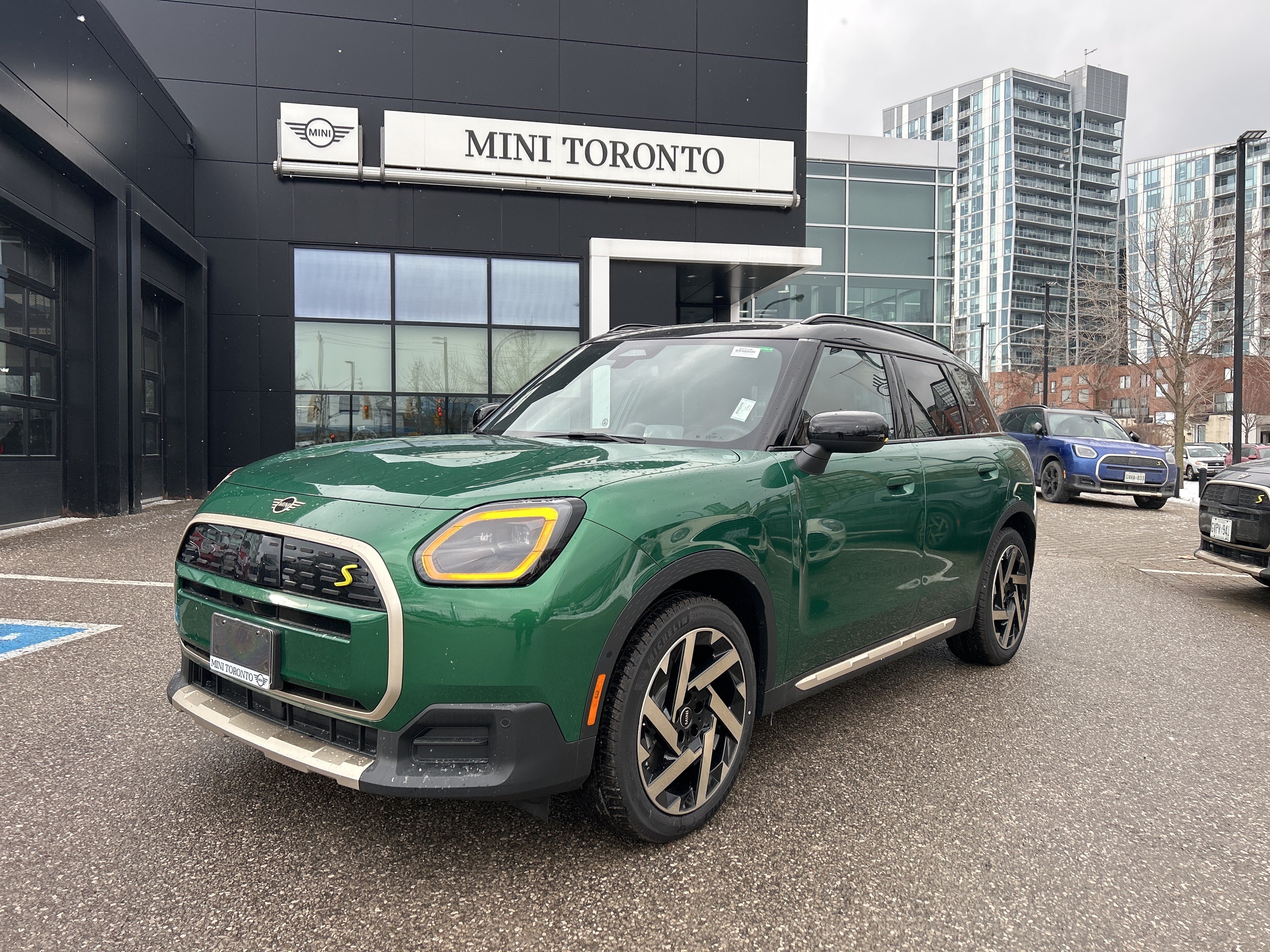 2025 MINI Countryman SE