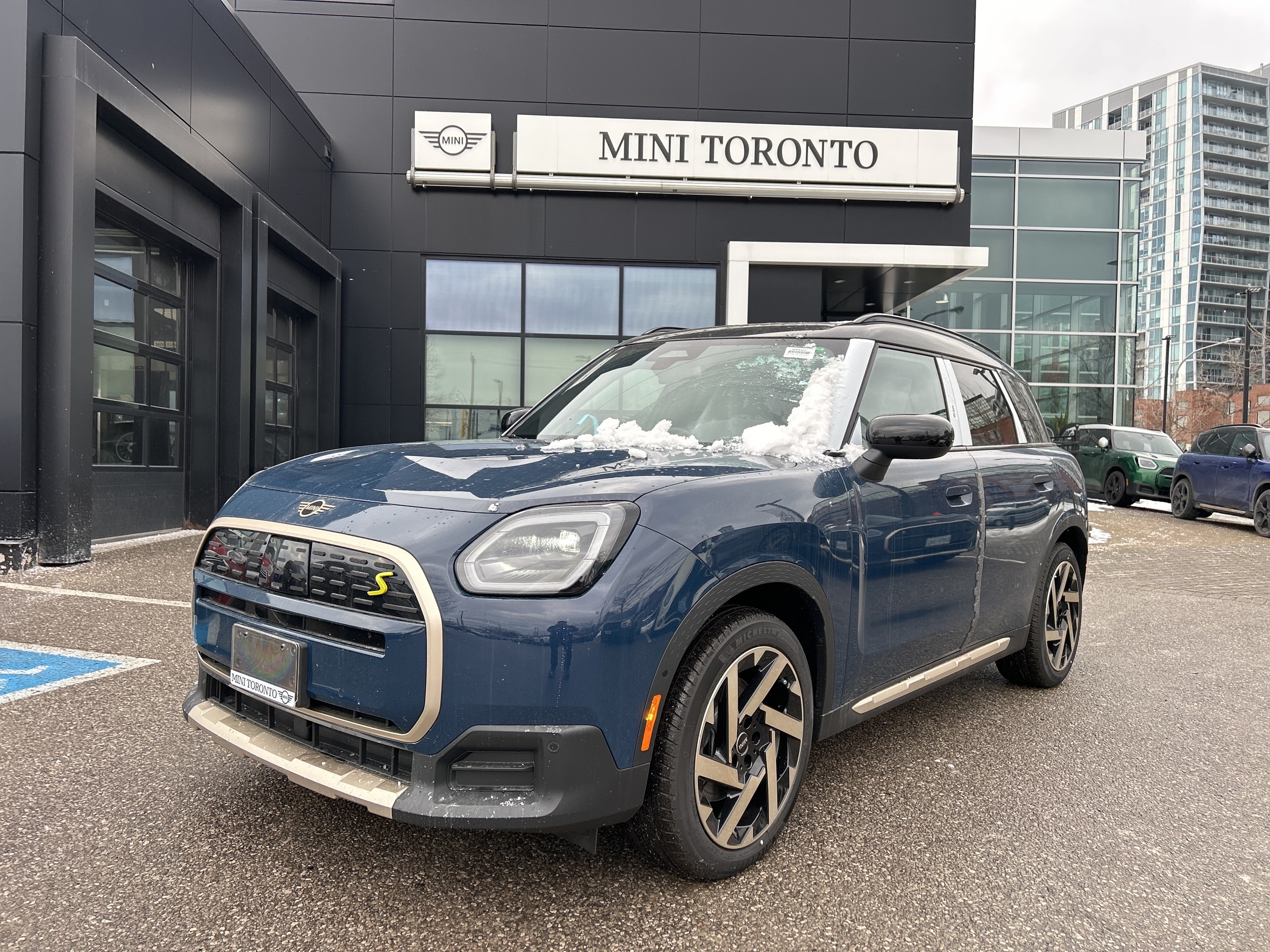 2025 MINI Countryman SE