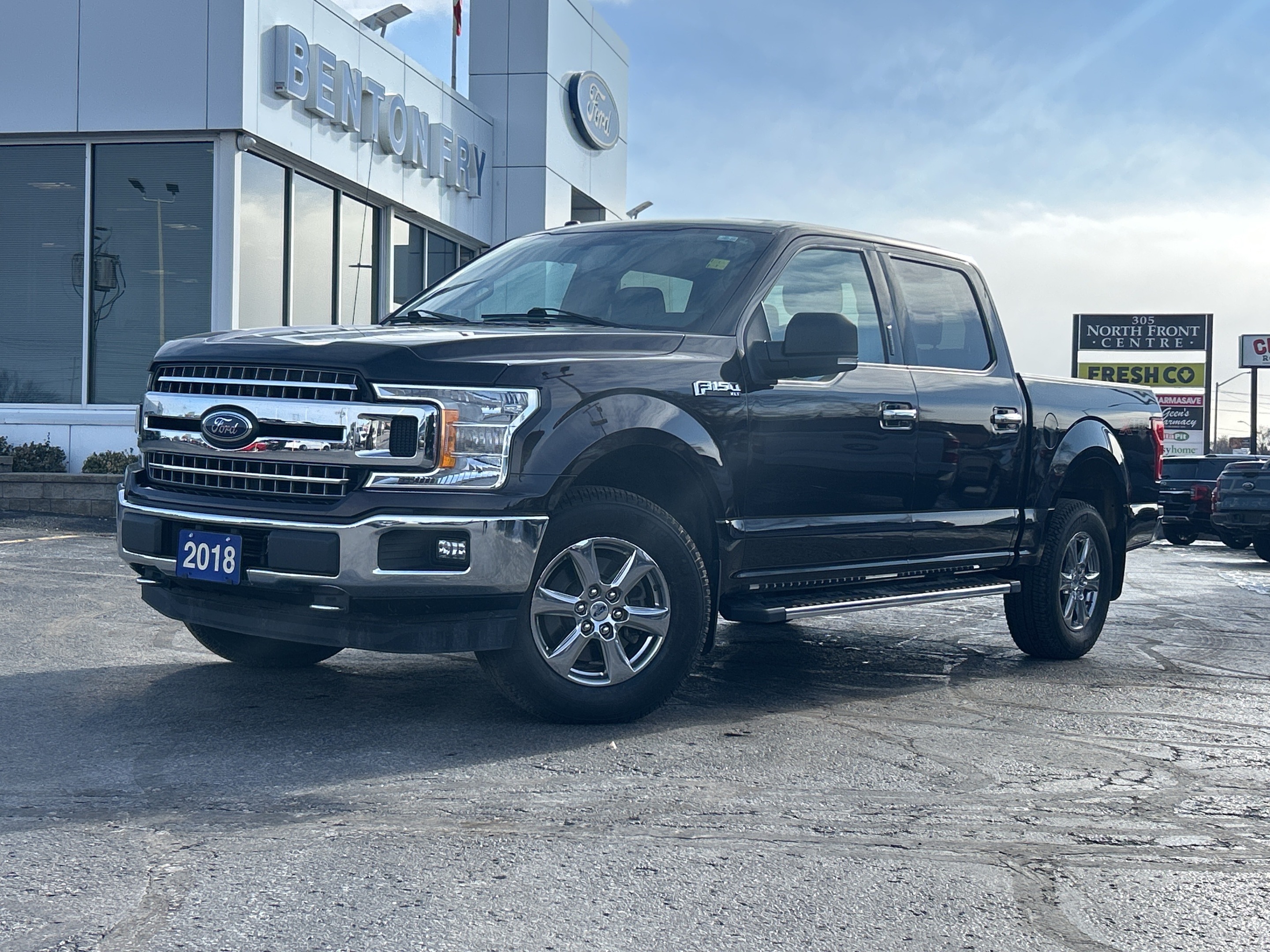 2018 Ford F-150 XLT - 2.7L 301A XTR LOW KMS CHROME PKG POWER SEAT 