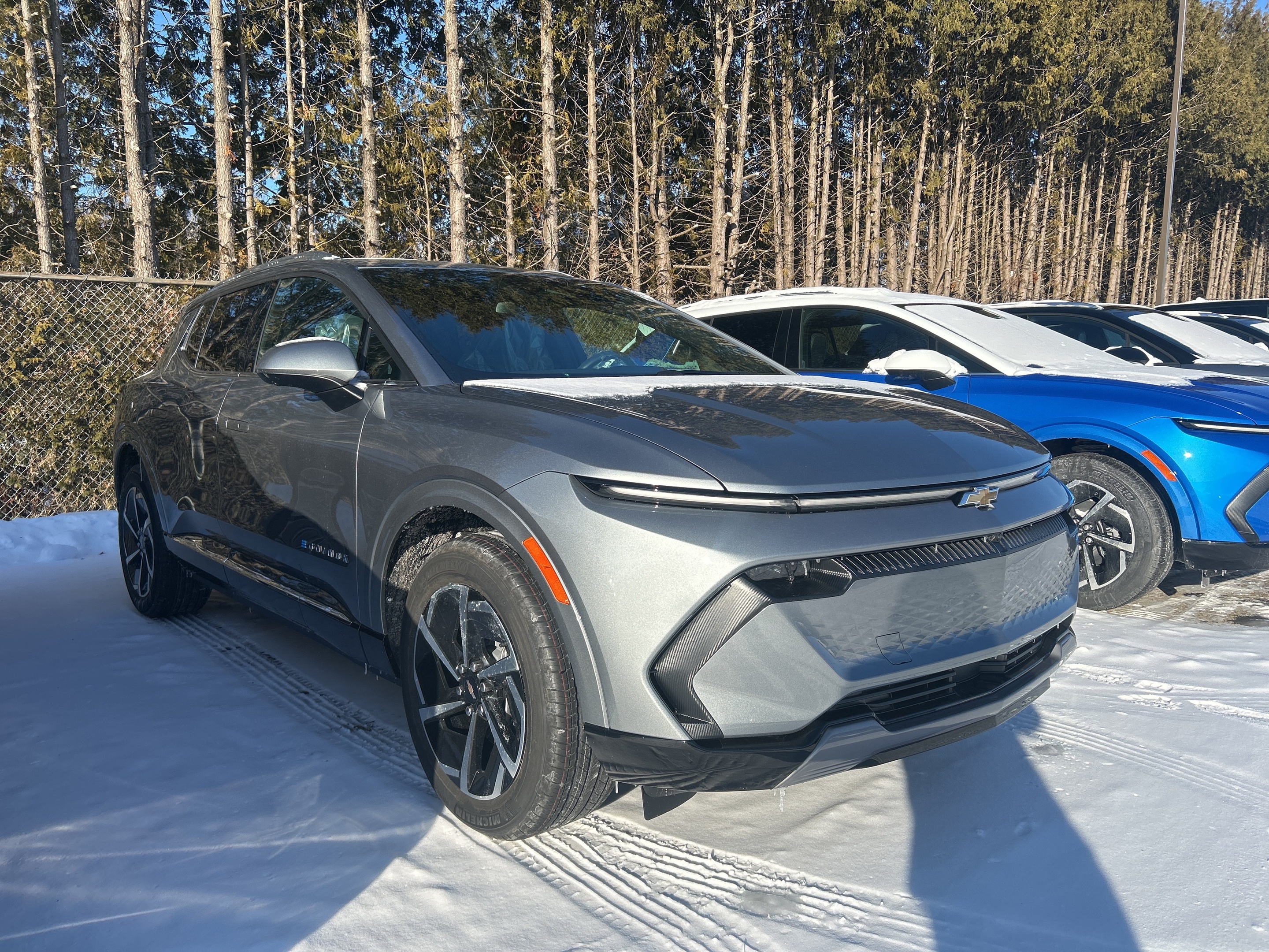 2025 Chevrolet Equinox EV 2LT