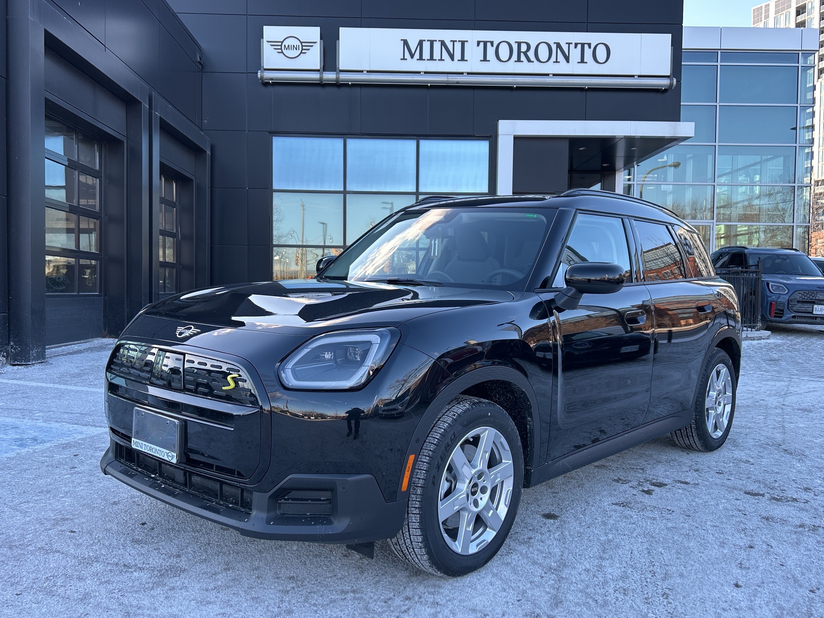 2025 MINI Countryman SE