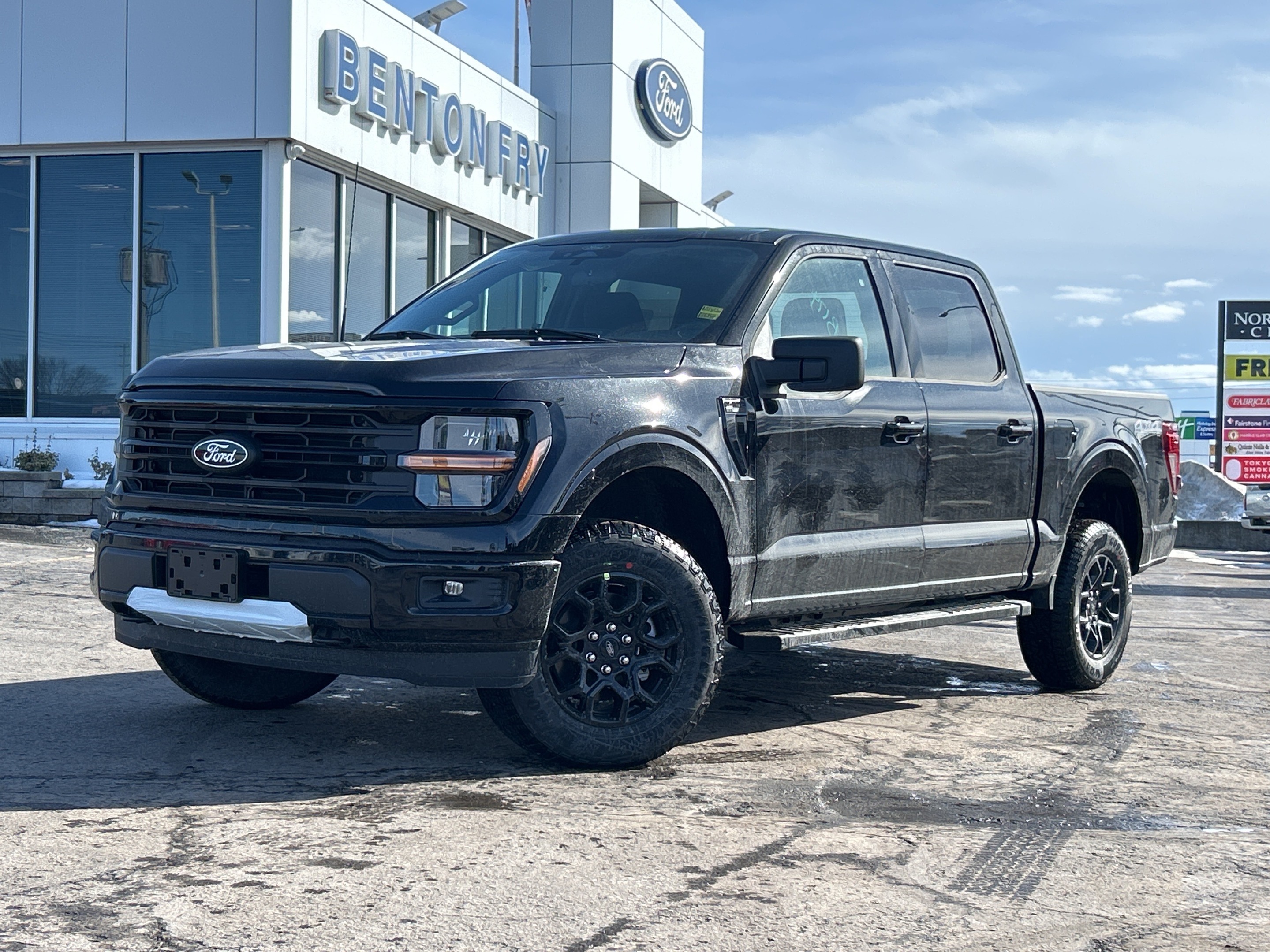 2025 Ford F-150 XLT - SPORT CREW 301 PKG 3.5L BLACK PKG POWER DRIV