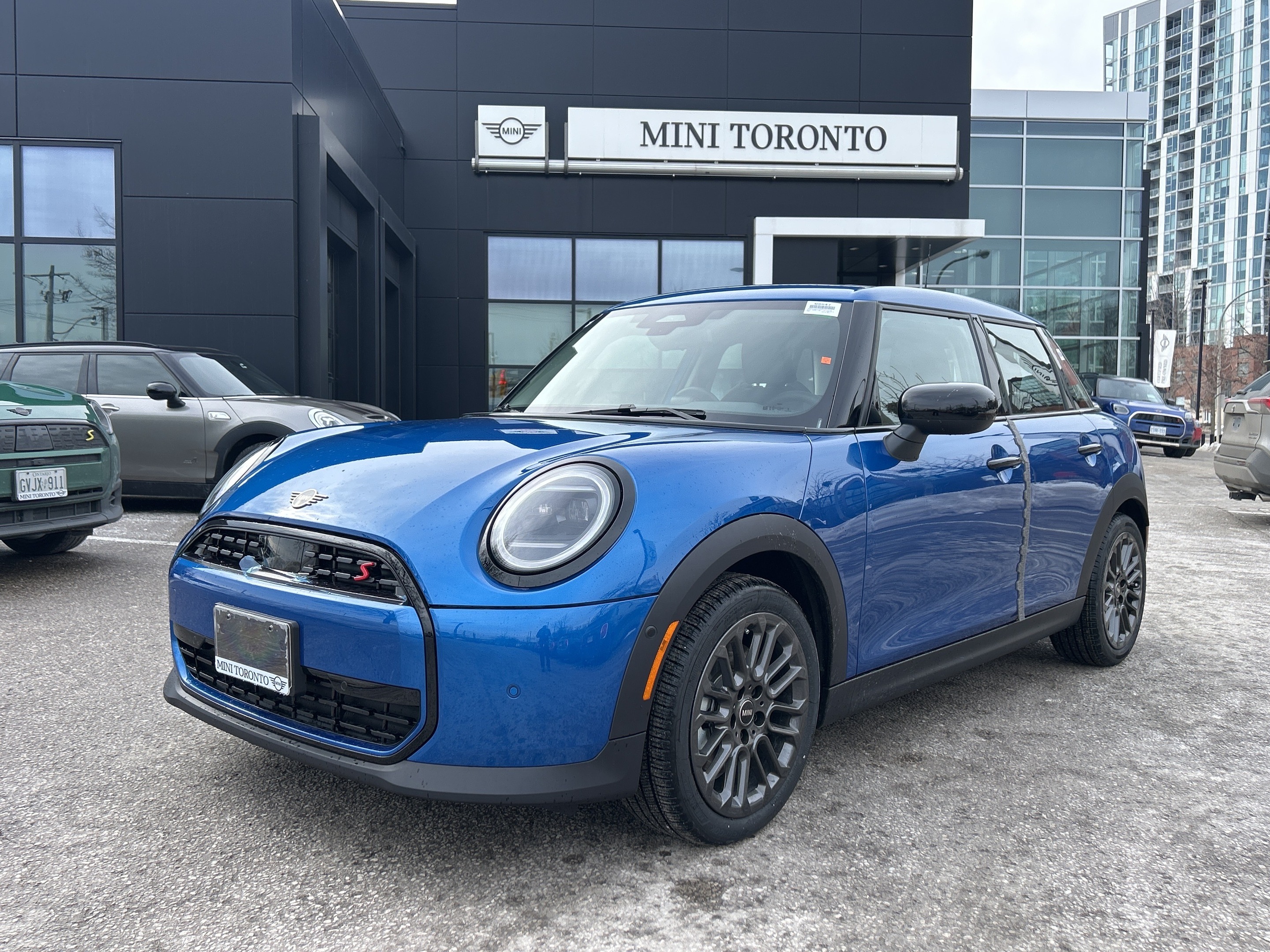 2025 MINI 5 Door Cooper S