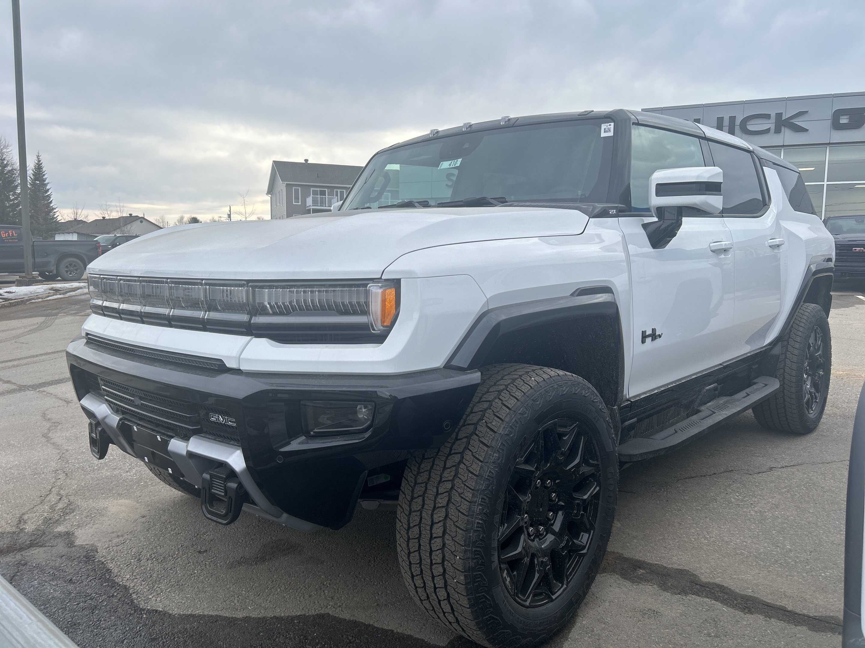 2025 GMC HUMMER EV SUV 2X