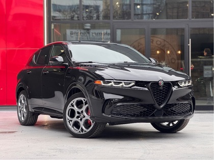 Image 19: 2025 Alfa Romeo Tonale EAWD (PHEV)