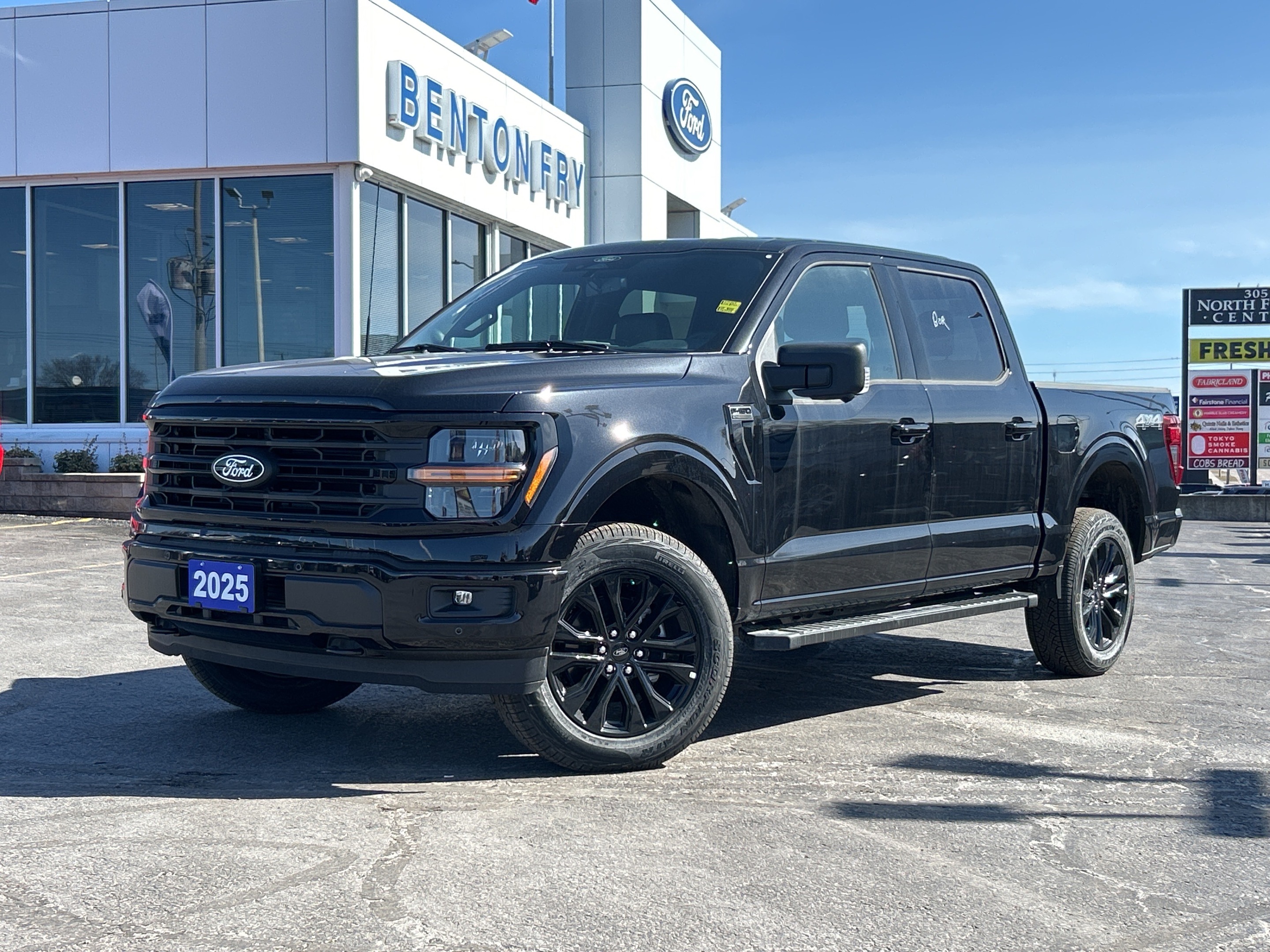 2025 Ford F-150 XLT - SPORT CREW 303 PKG 3.5L BLACK PLUS PKG ACTIV
