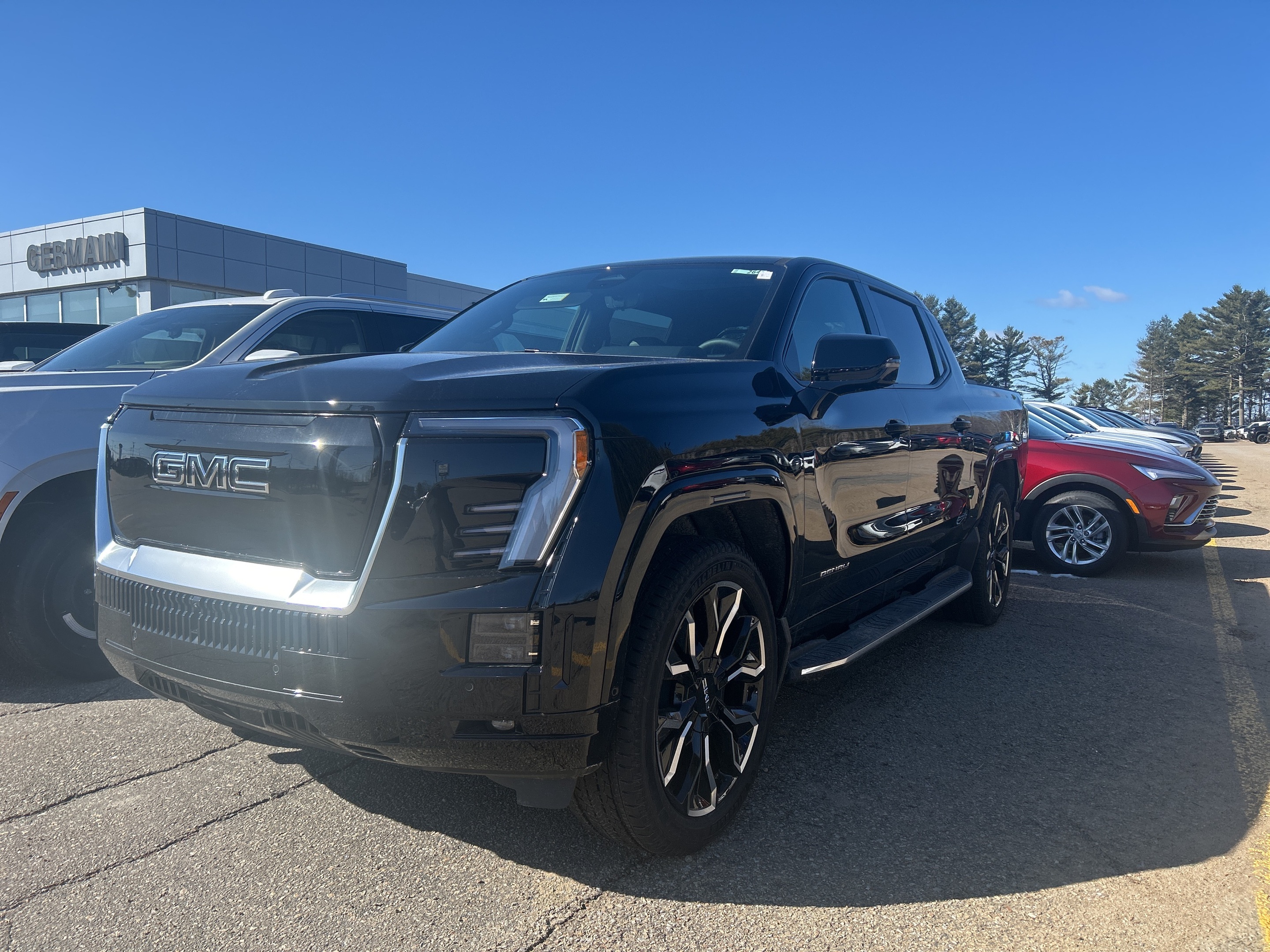 2025 GMC Sierra EV Denali Extended Range