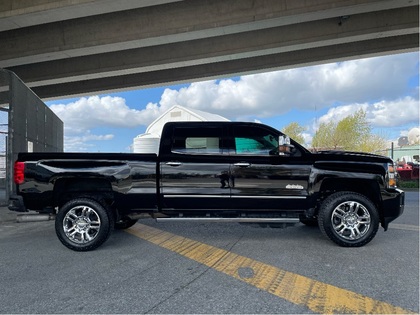 Chevrolet Silverado 2500HD High Country Crew Cab 4WD