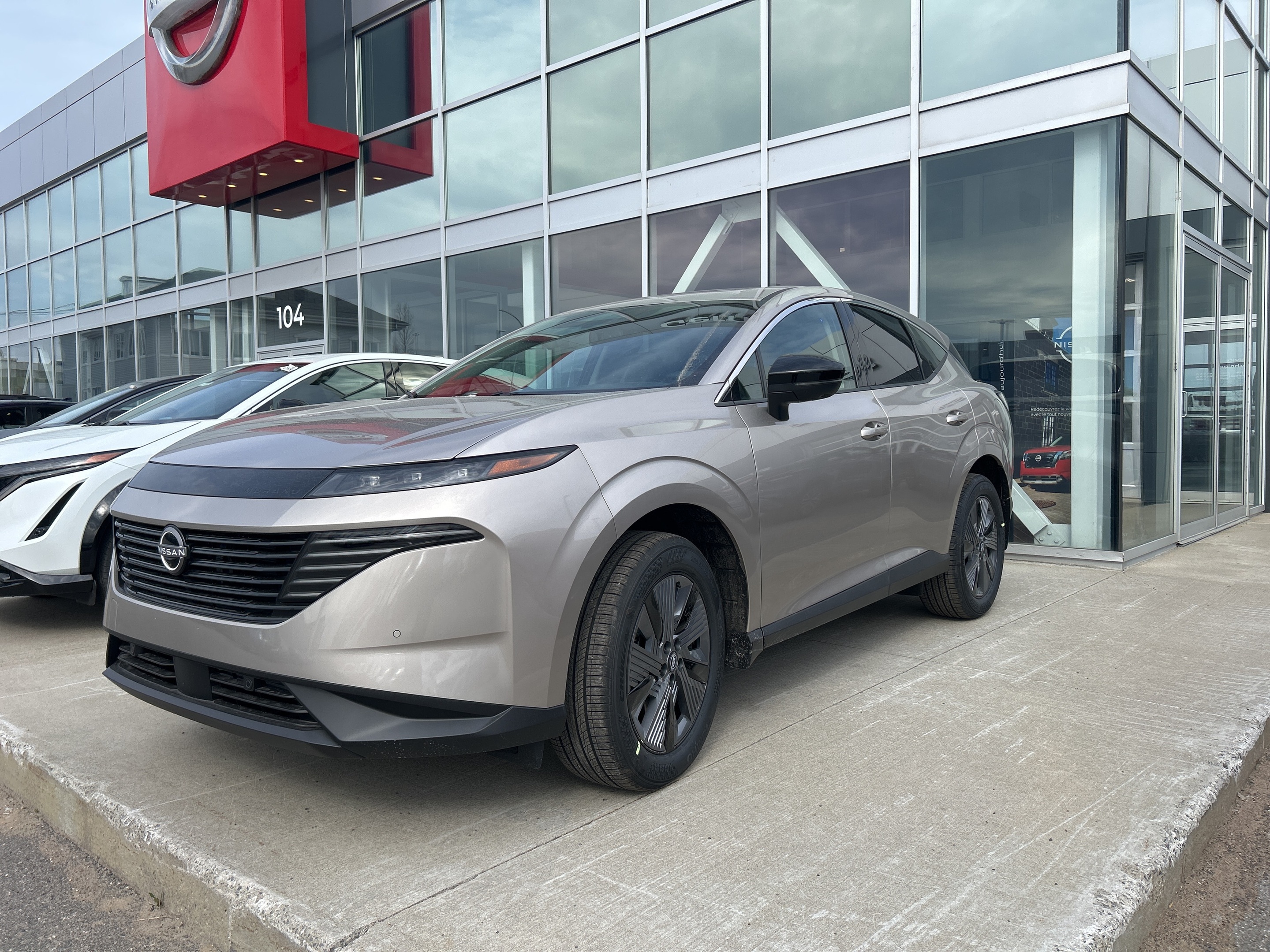 2025 Nissan Murano SL