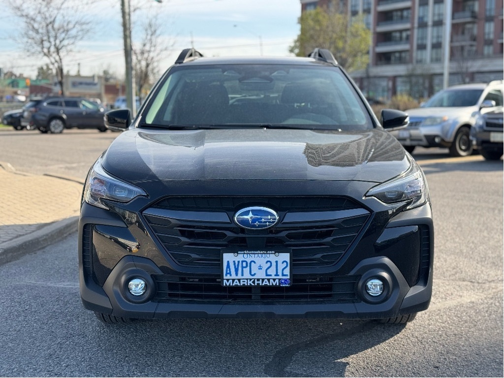 2025 Subaru Outback Touring, Toronto, Cash