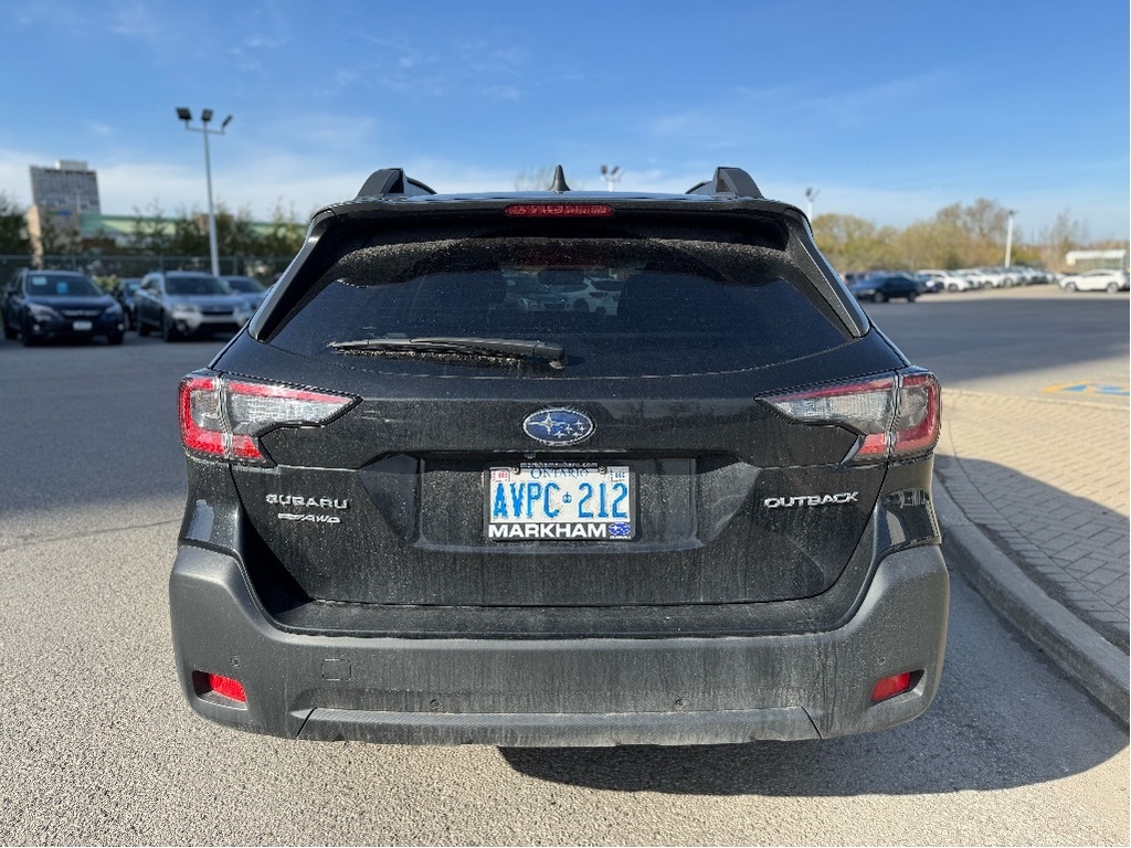 2025 Subaru Outback Touring, Toronto, Cash
