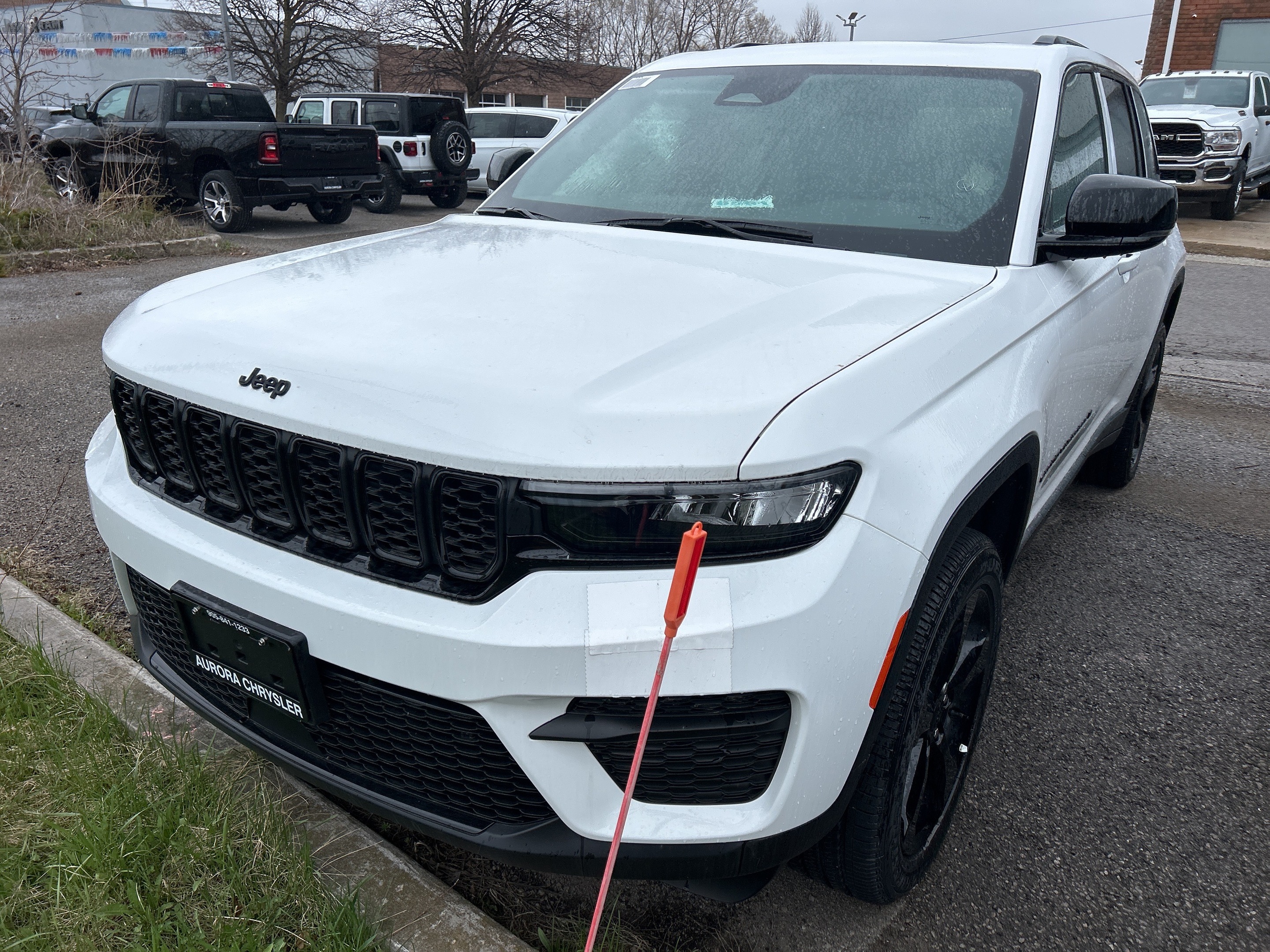 2024 Jeep Grand Cherokee ALTITUDE***4X4***LTHR***P/SUN***TRAILER TOW PKG+++