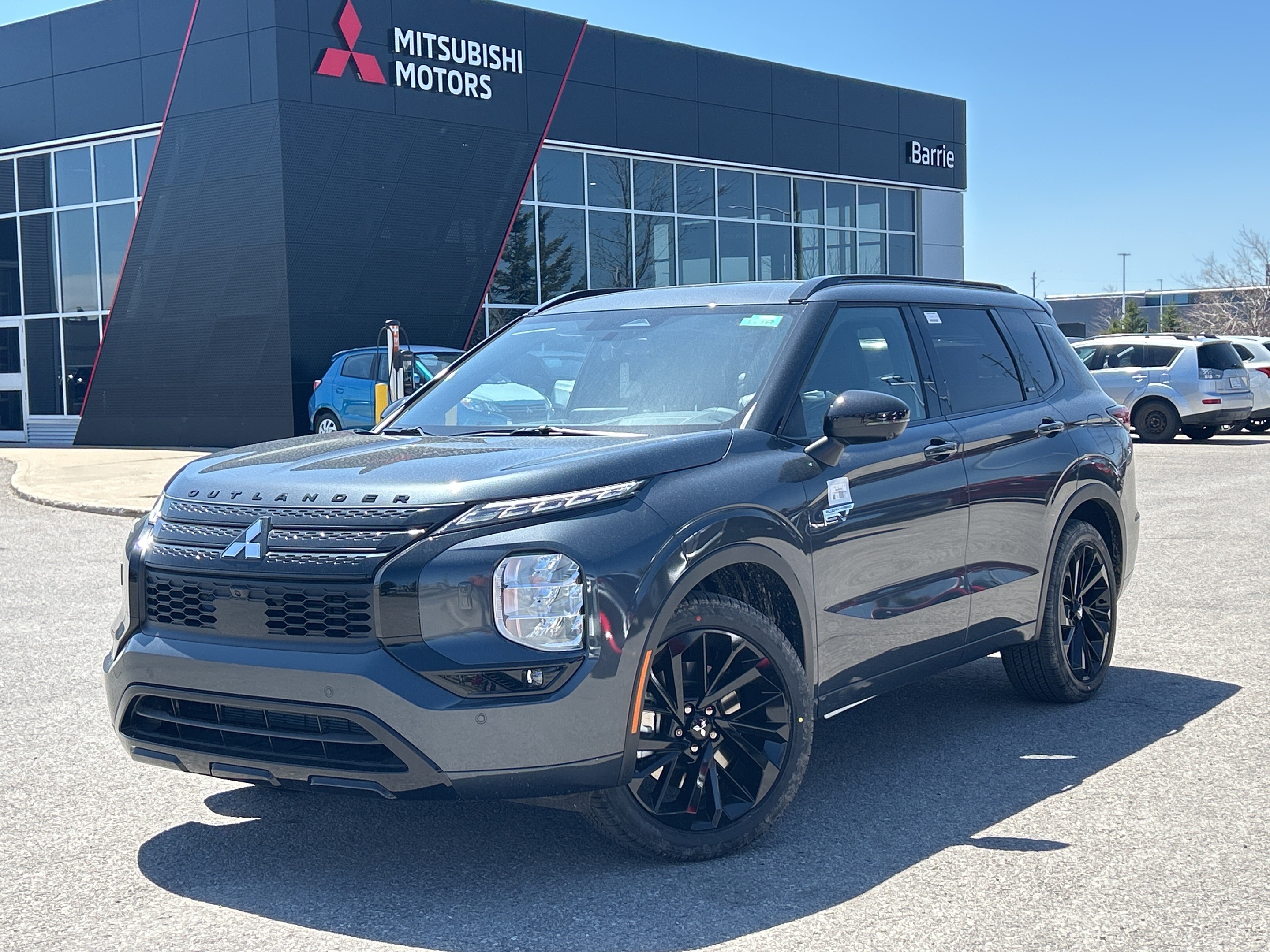 2025 Mitsubishi Outlander PHEV NOIR
