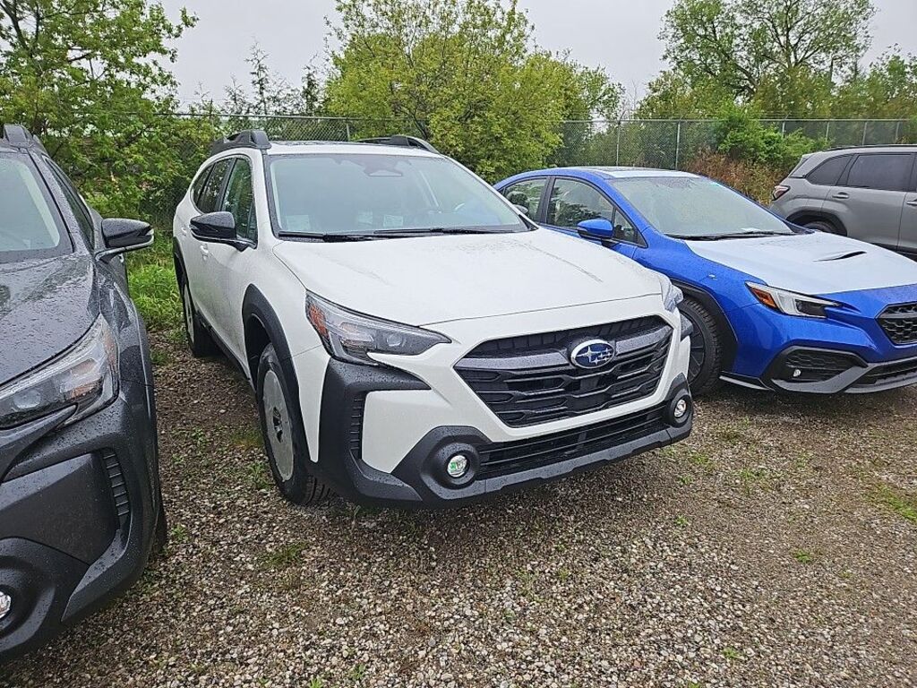 2025 Subaru Outback Touring, Toronto, Cash