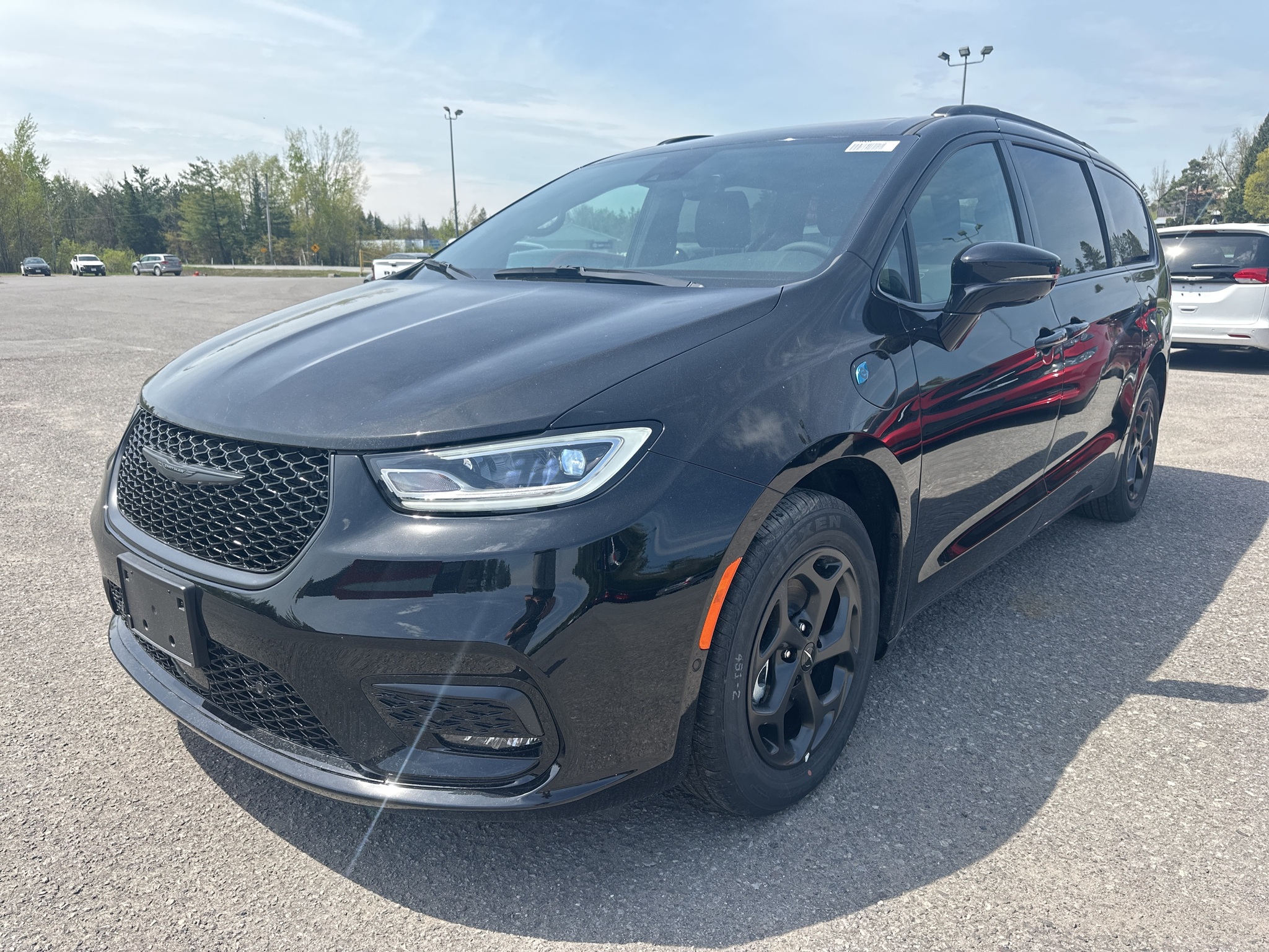 2024 Chrysler Pacifica Plug-in Hybrid