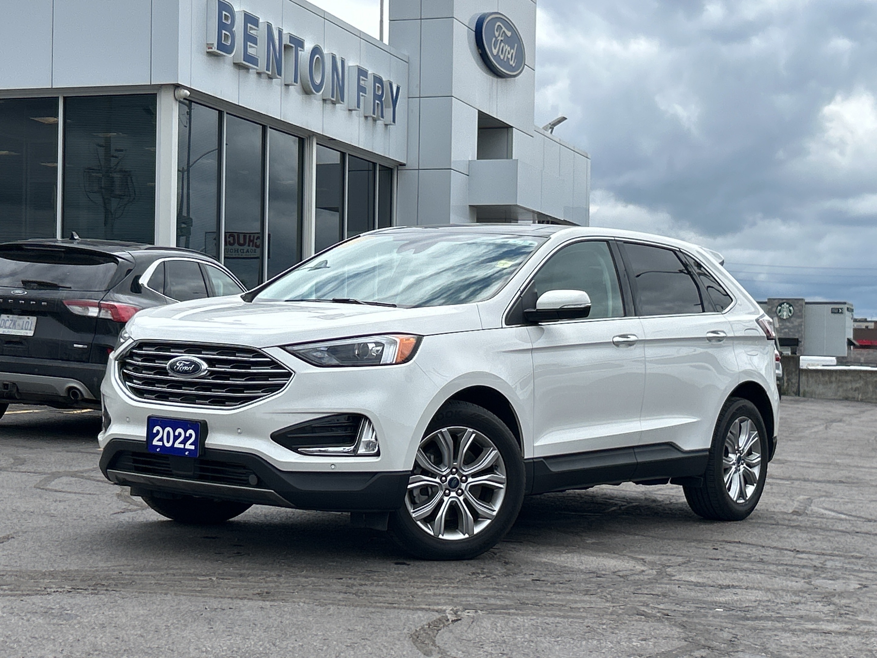 2022 Ford Edge Titanium - 2.0L LEATHER ADAPTIVE CRUISE PANO ROOF 