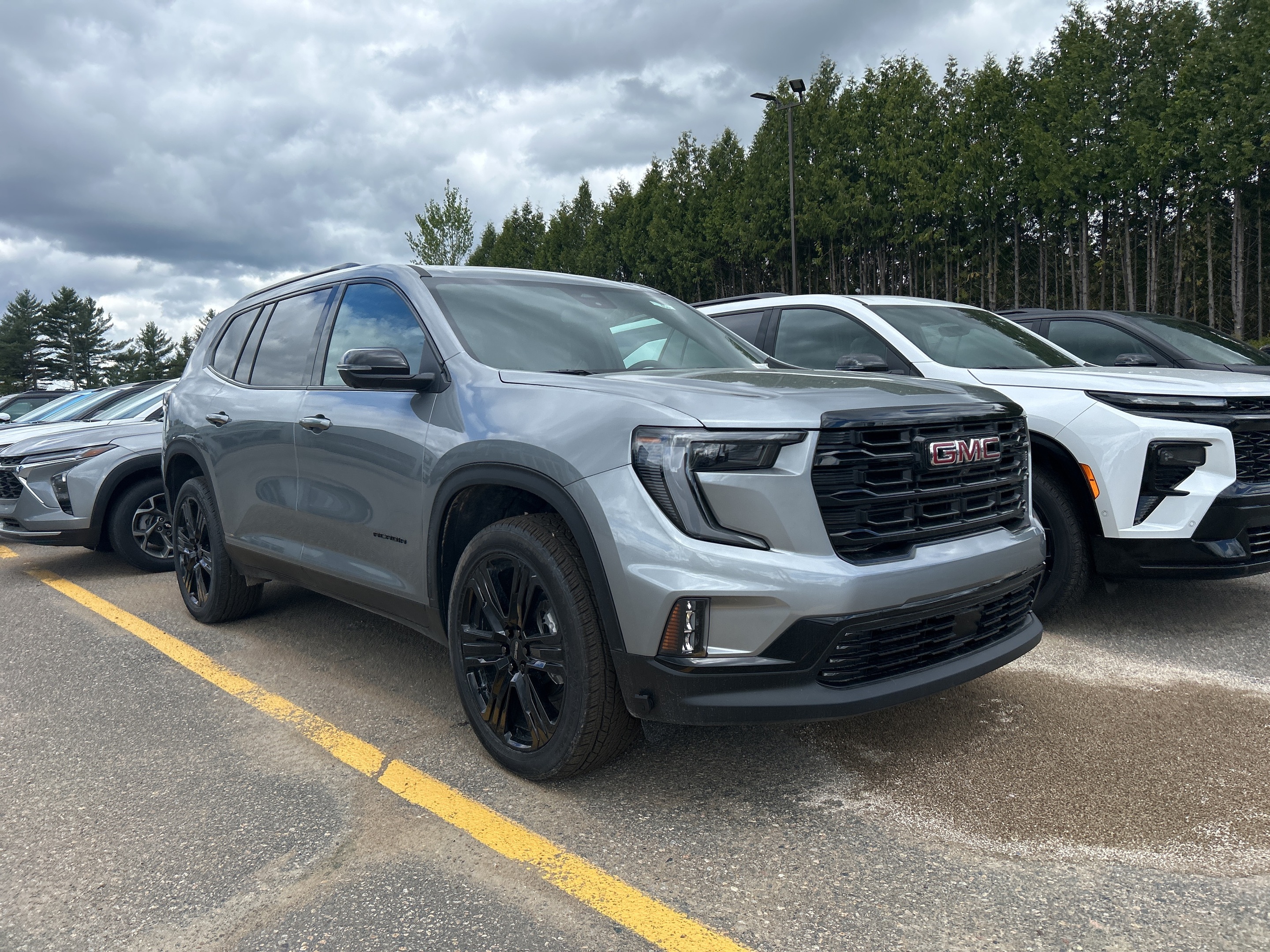 2025 GMC Acadia ELEVATION
