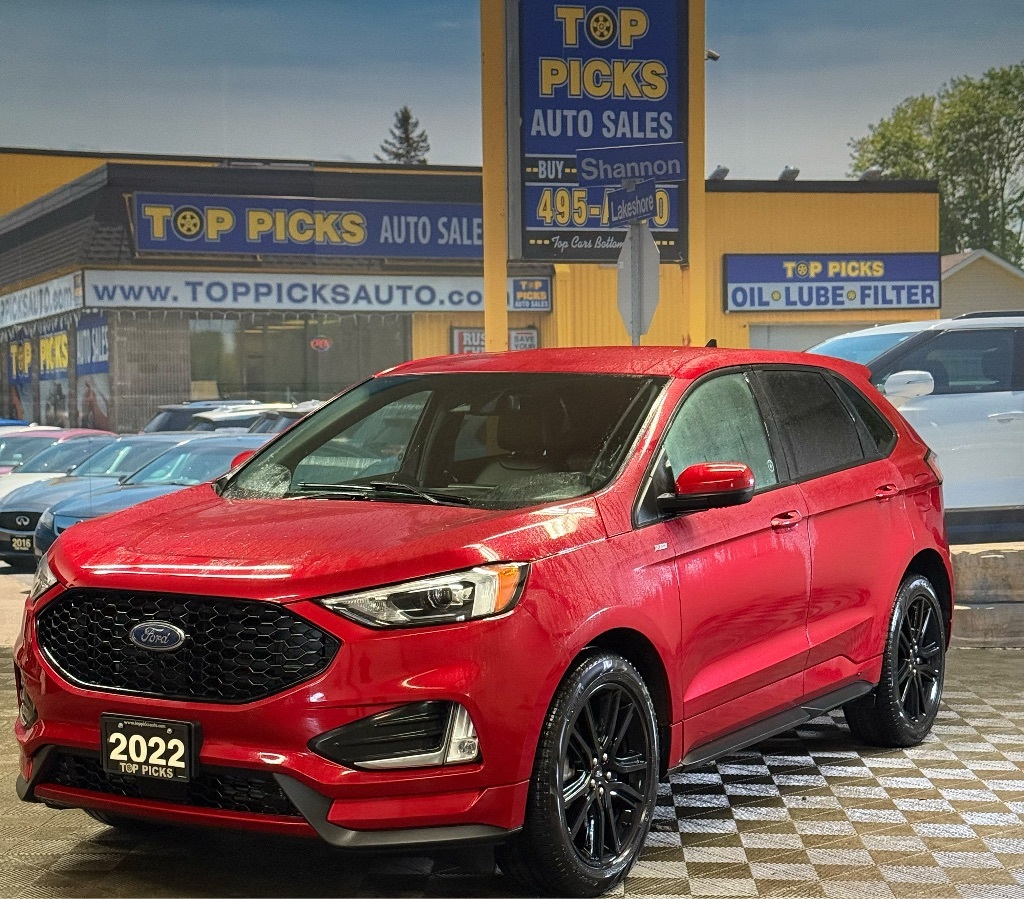 2022 Ford Edge AWD, CoPilot 360, One Owner, Only 30,000 Kms!!