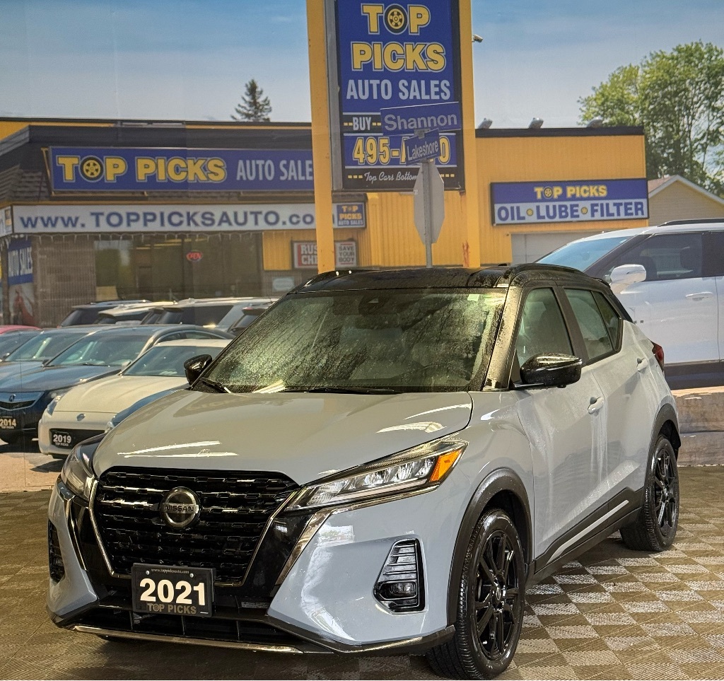 2021 Nissan Kicks SR, Leather, Adaptive Cruise & More!....One Owner!