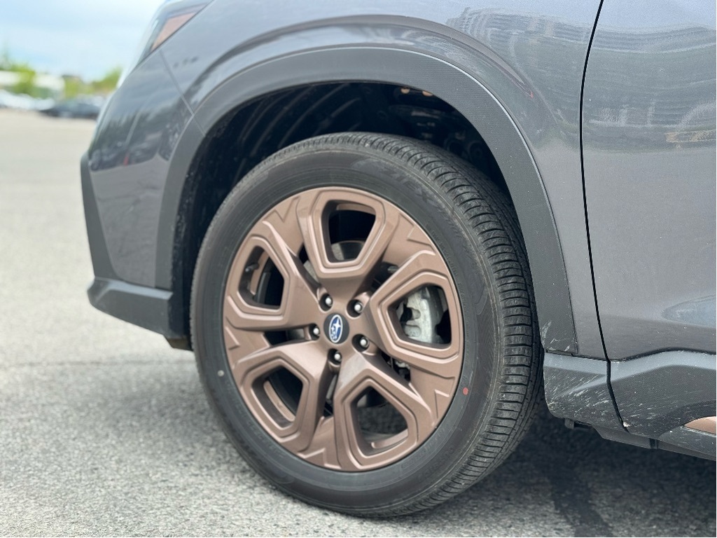 2025 Subaru Ascent Sport, Toronto, Cash