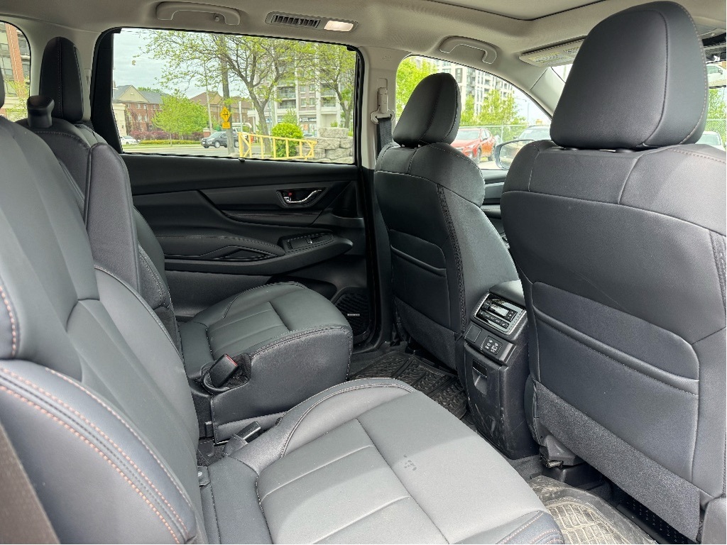 2025 Subaru Ascent Sport, Toronto, Cash