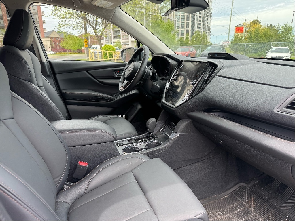2025 Subaru Ascent Sport, Toronto, Cash