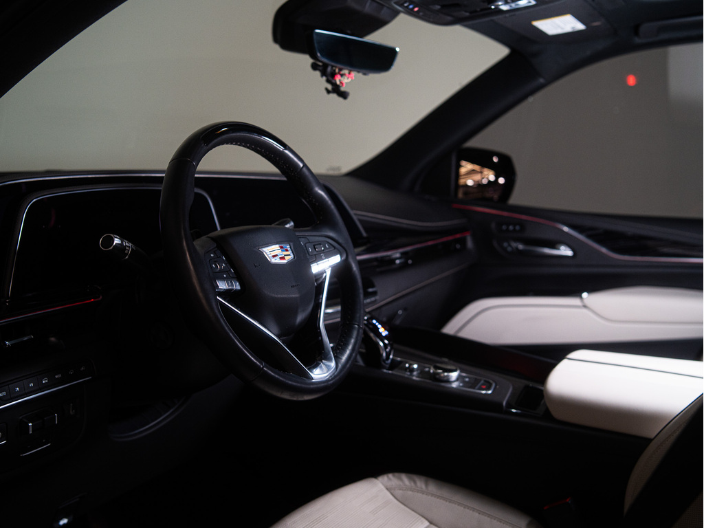 2022 Cadillac Escalade Sport, Toronto, Cash