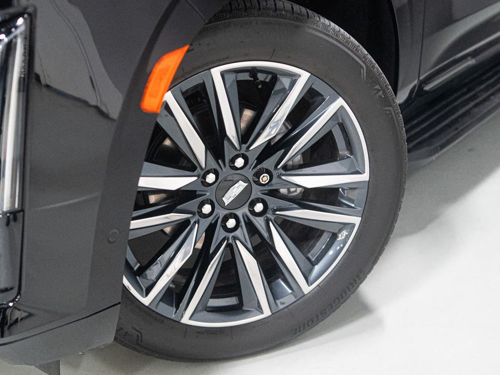 2022 Cadillac Escalade Sport, Toronto, Cash