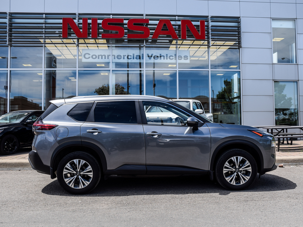 2023 Nissan Rogue SV Moonroof, Toronto, Cash