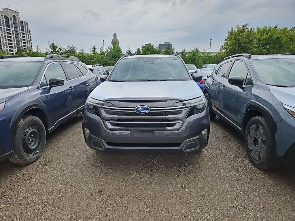 2025 Subaru Forester Limited, Toronto, Cash