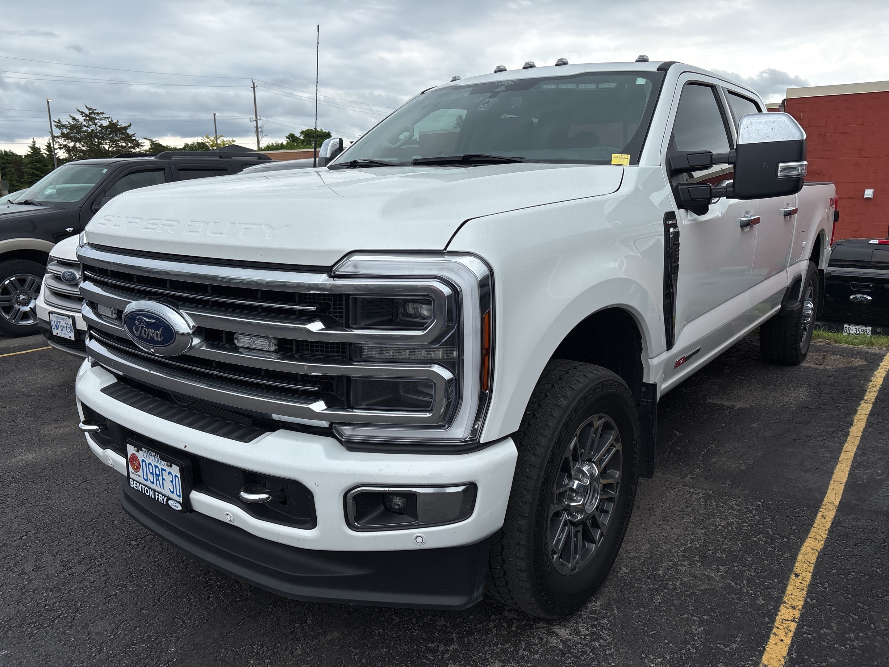 2024 Ford F-250 Limited - 6.7L HI-OUTPUT DIESEL LEATHER FX4 PKG AD
