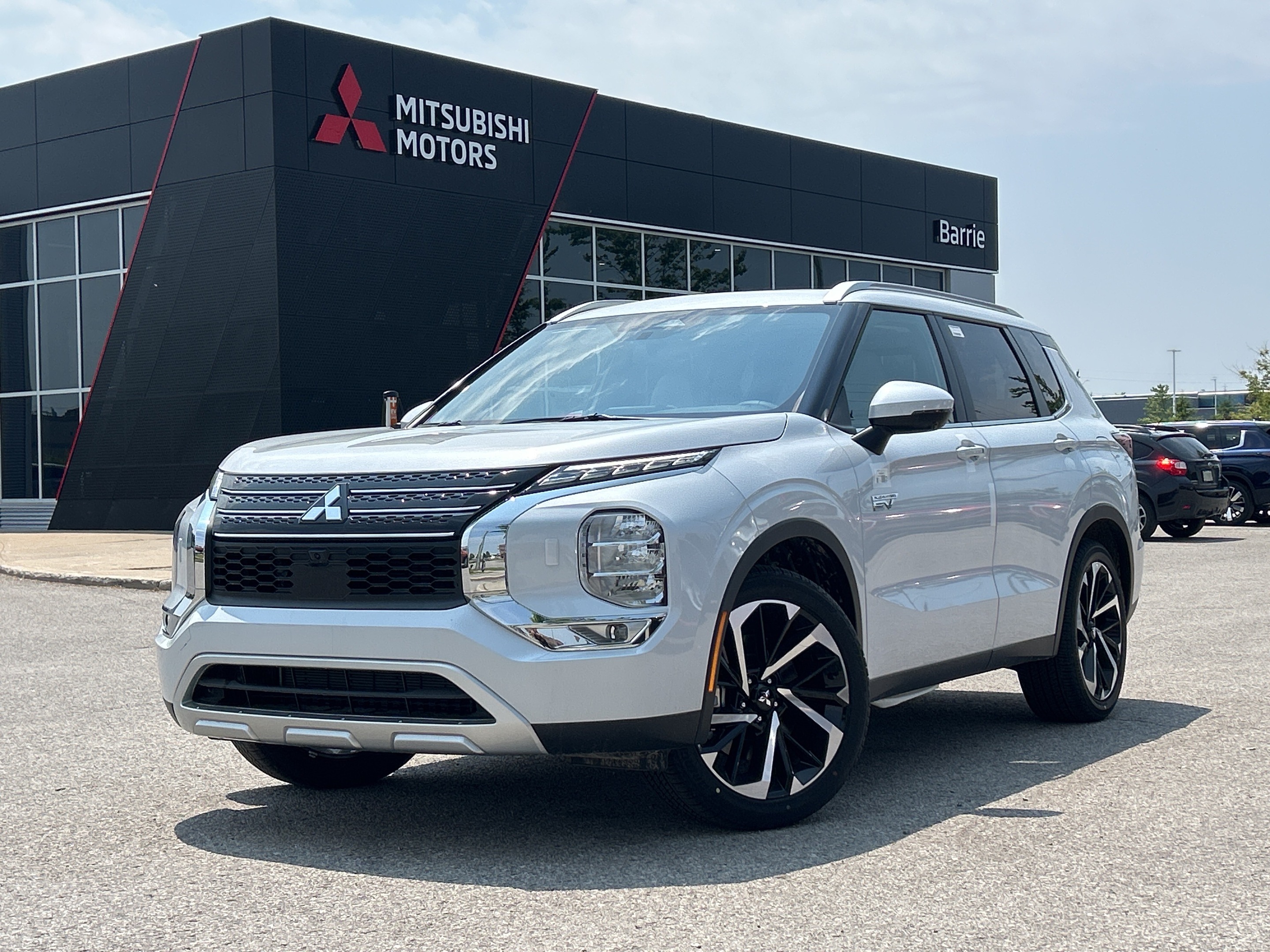 2025 Mitsubishi Outlander PHEV SEL