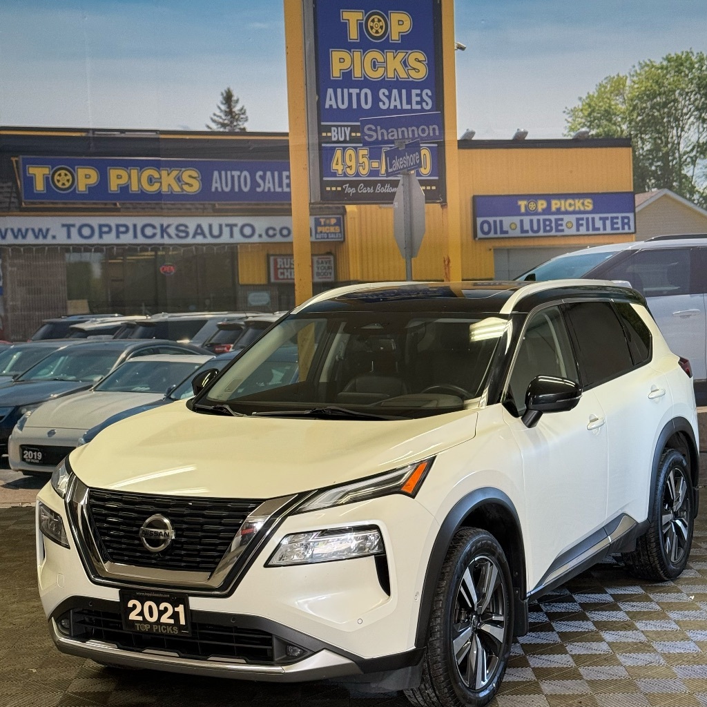 2021 Nissan Rogue Platinum, Fully Loaded, Low Kms, Accident Free!!