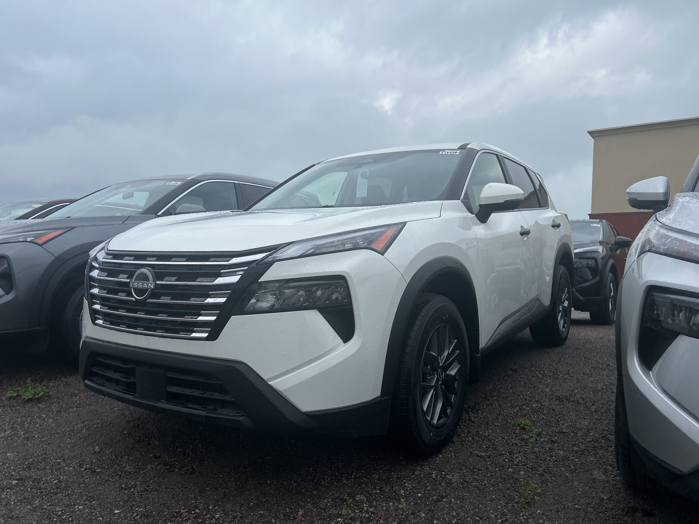 2025 Nissan Rogue S