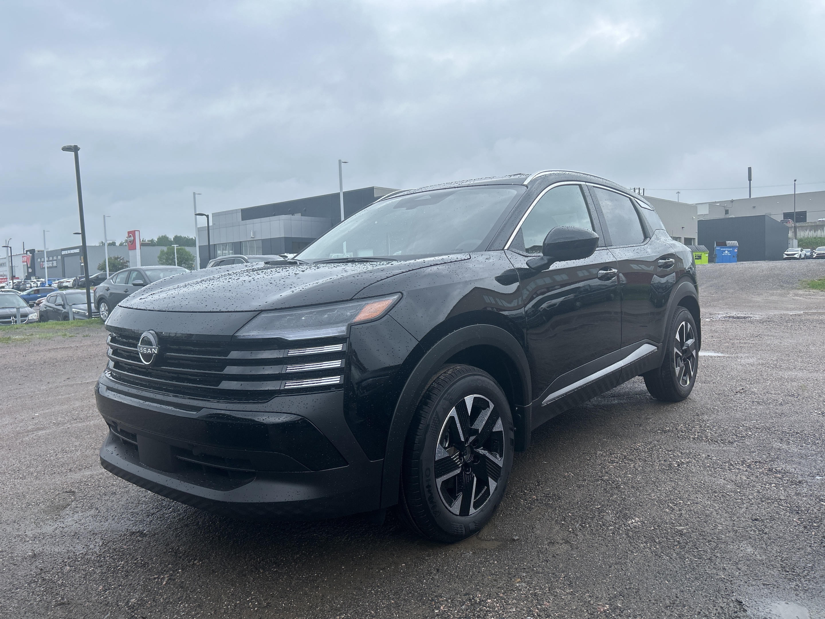 2025 Nissan Kicks SV PREMIUM