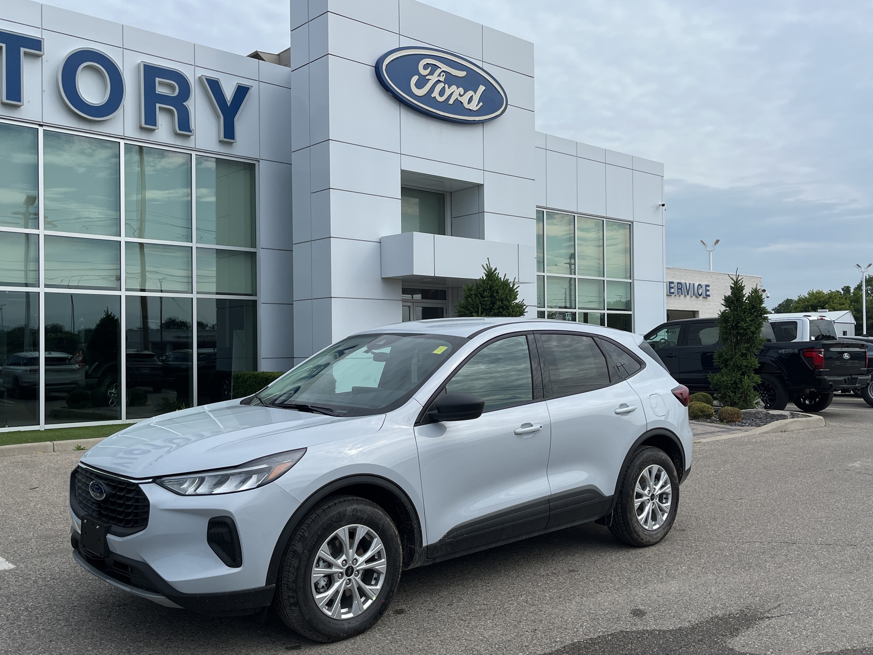 2025 Ford Escape 