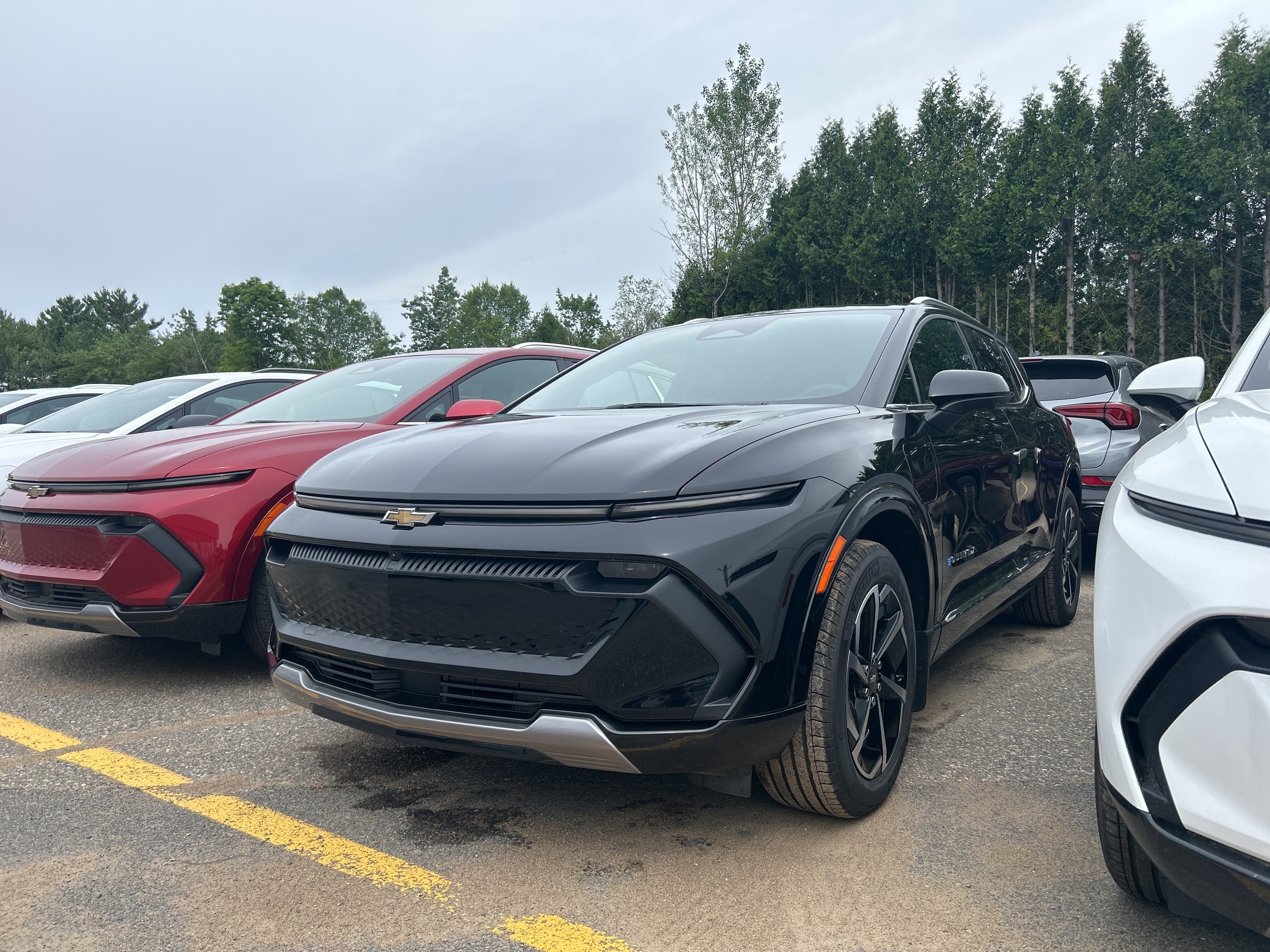 2025 Chevrolet Equinox EV 2LT