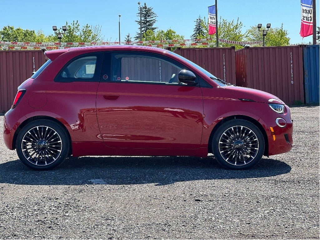 2025 FIAT 500e BEV