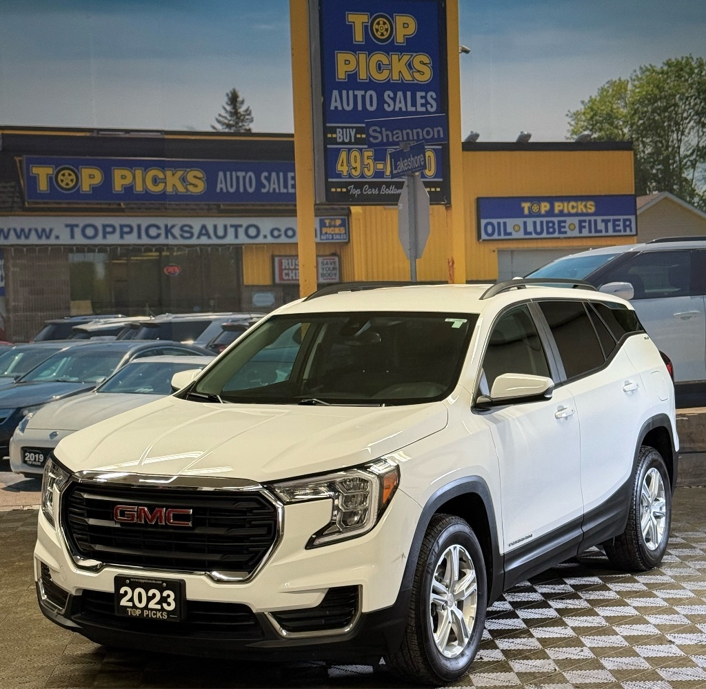2023 GMC Terrain SLE, AWD, Anti-Collision, One Owner & Certified!!