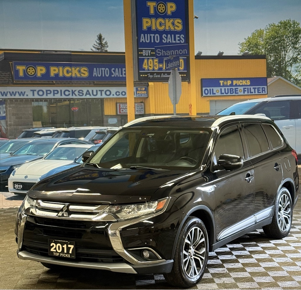 2017 Mitsubishi Outlander GT, AWD, 7 Pass, Leather, Sunroof & Certified!