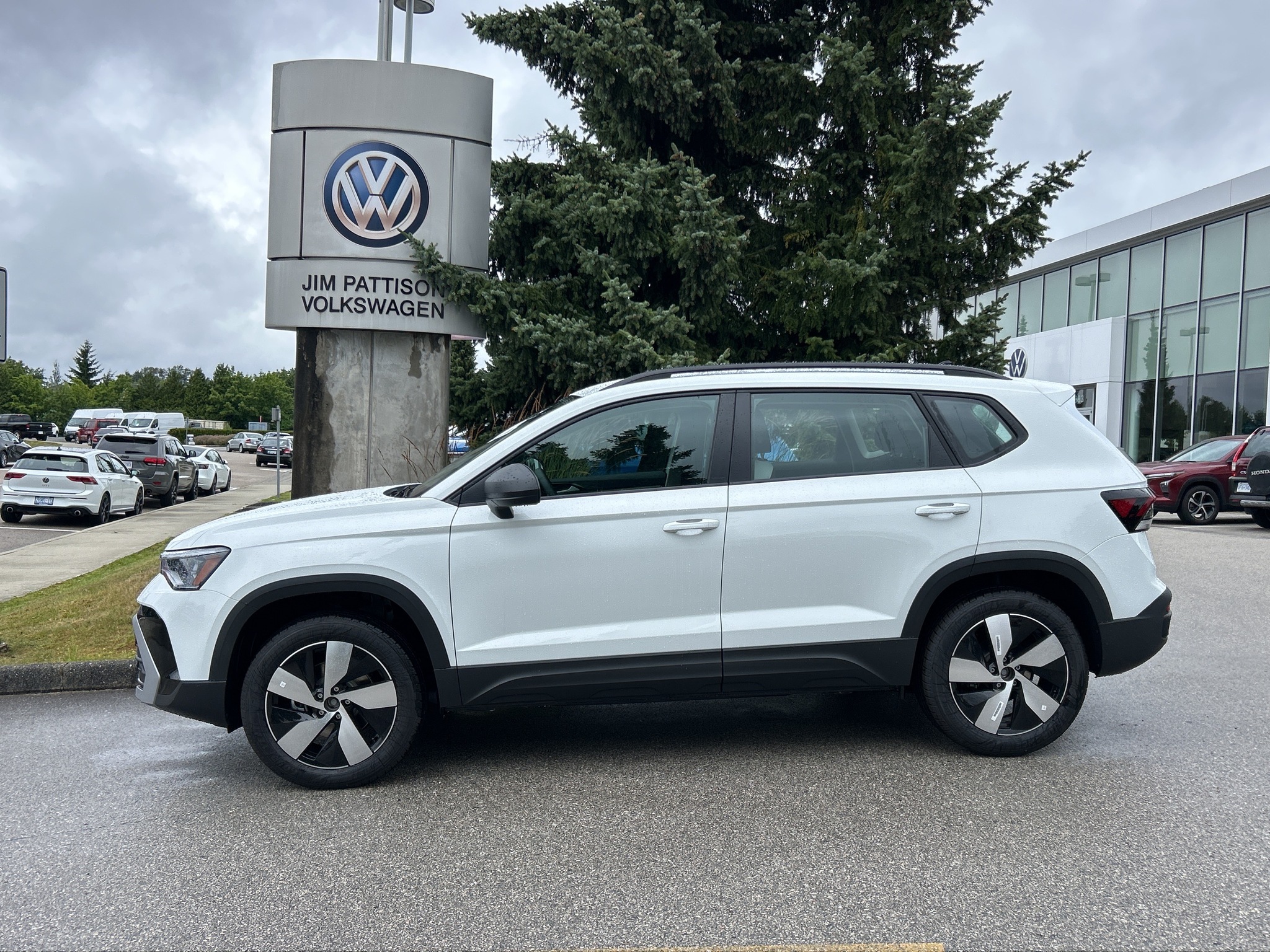 2025 Volkswagen Taos