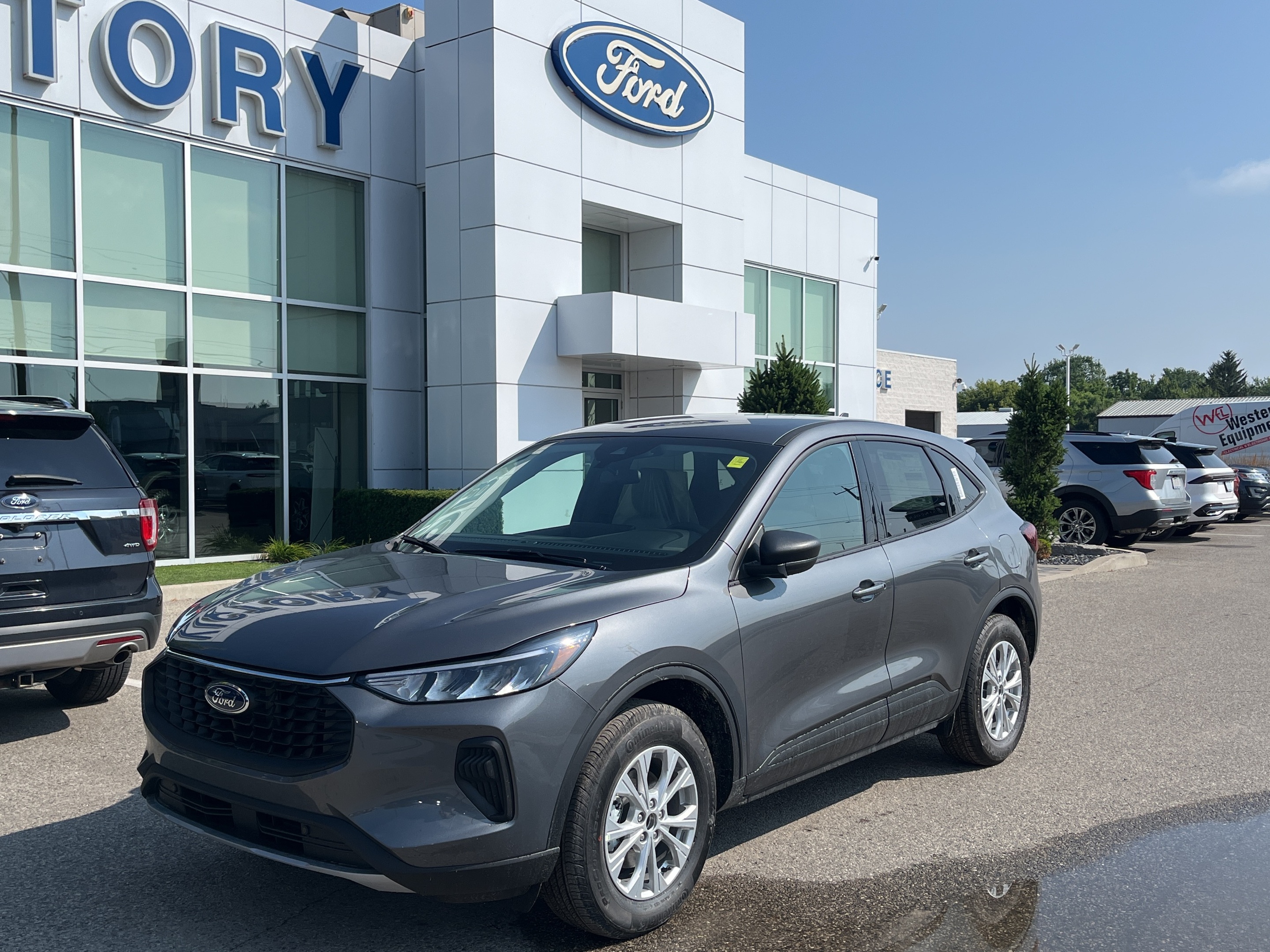 2025 Ford Escape 